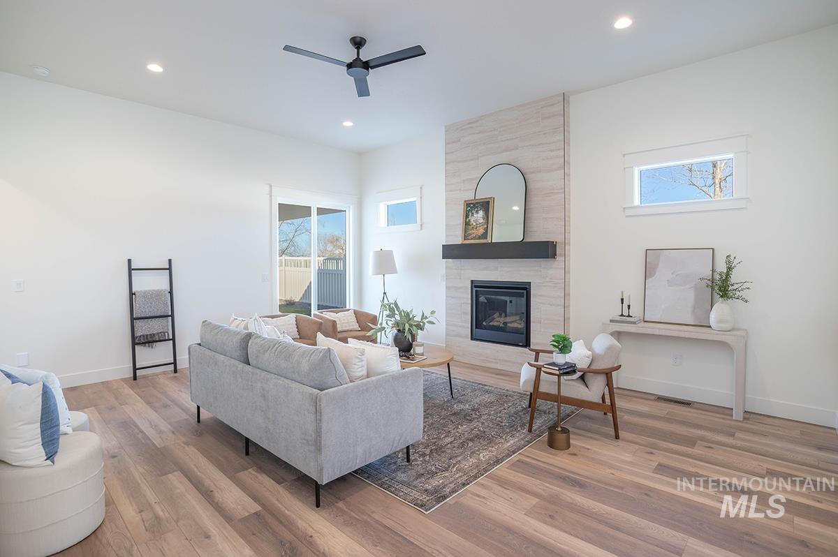 4559 S Courvoisier Pl, Meridian, Idaho 83642-9180, 3 Bedrooms, 2 Bathrooms, Residential For Sale, Price $549,900,MLS 98964736