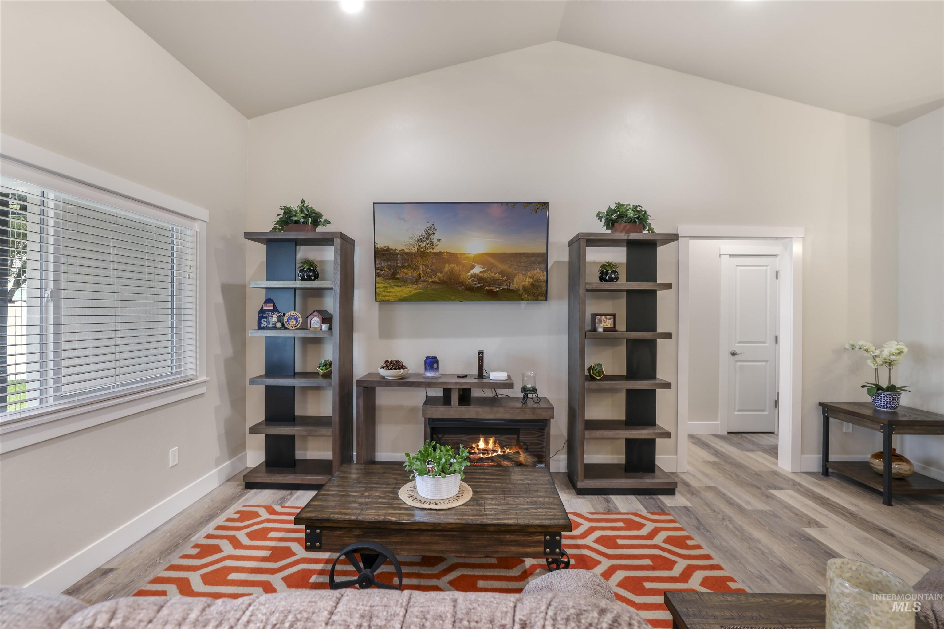 1512 Bird Farm Dr., Jerome, Idaho 83338, 3 Bedrooms, 2.5 Bathrooms, Residential For Sale, Price $429,000, 98964737