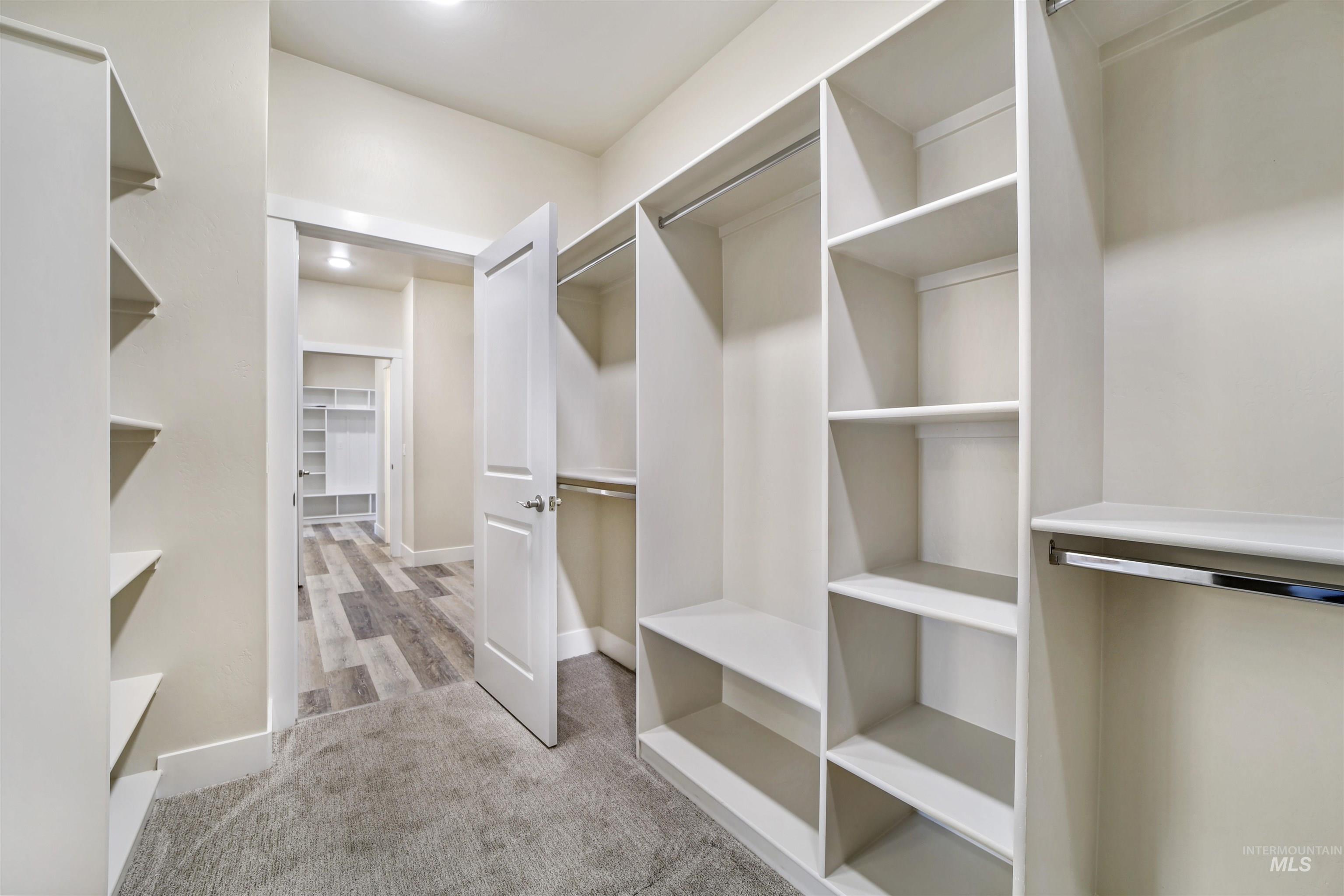 1512 Bird Farm Dr., Jerome, Idaho 83338, 3 Bedrooms, 2.5 Bathrooms, Residential For Sale, Price $429,000, 98964737