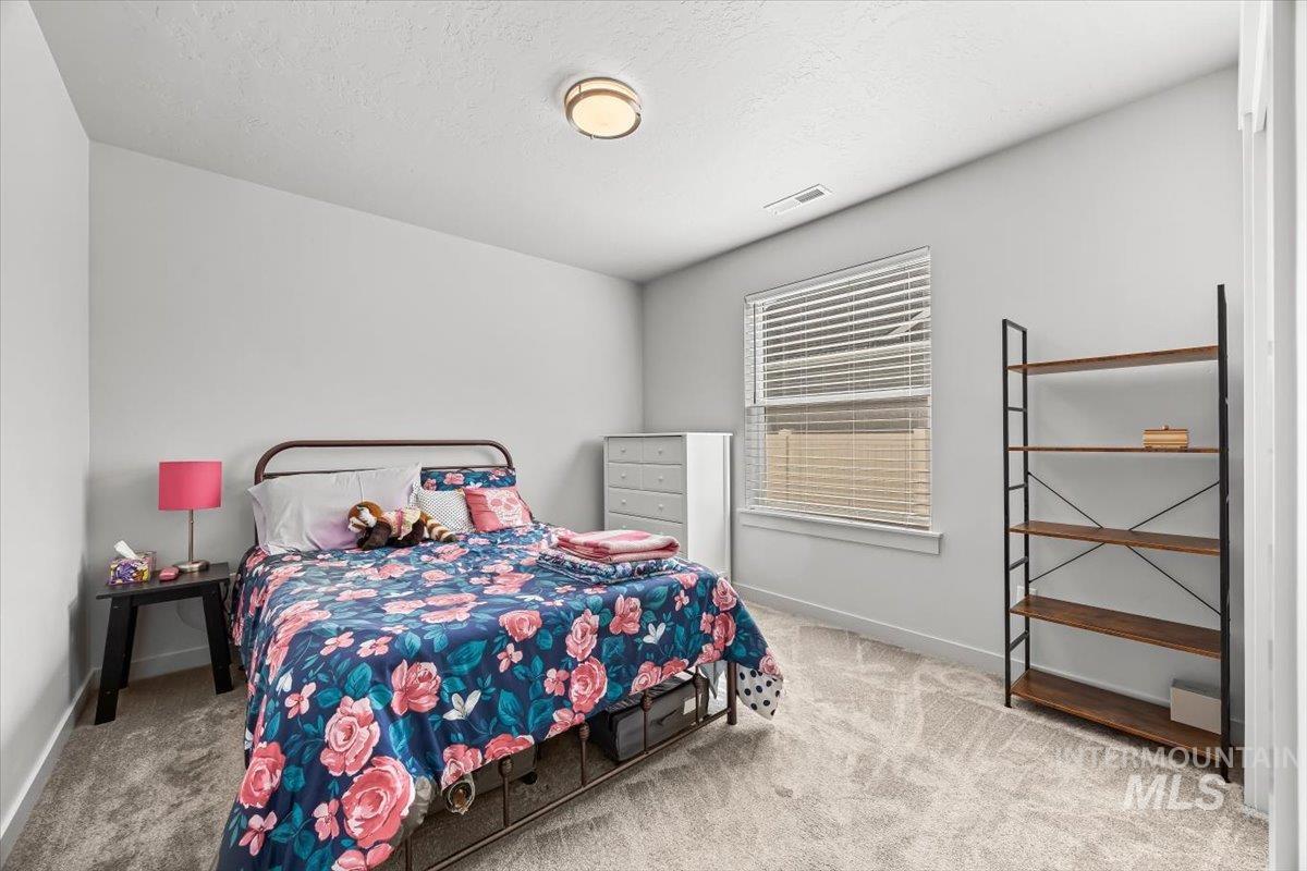 15365 Lutsen Ave, Caldwell, Idaho 83607, 4 Bedrooms, 2 Bathrooms, Residential For Sale, Price $475,000,MLS 98964752