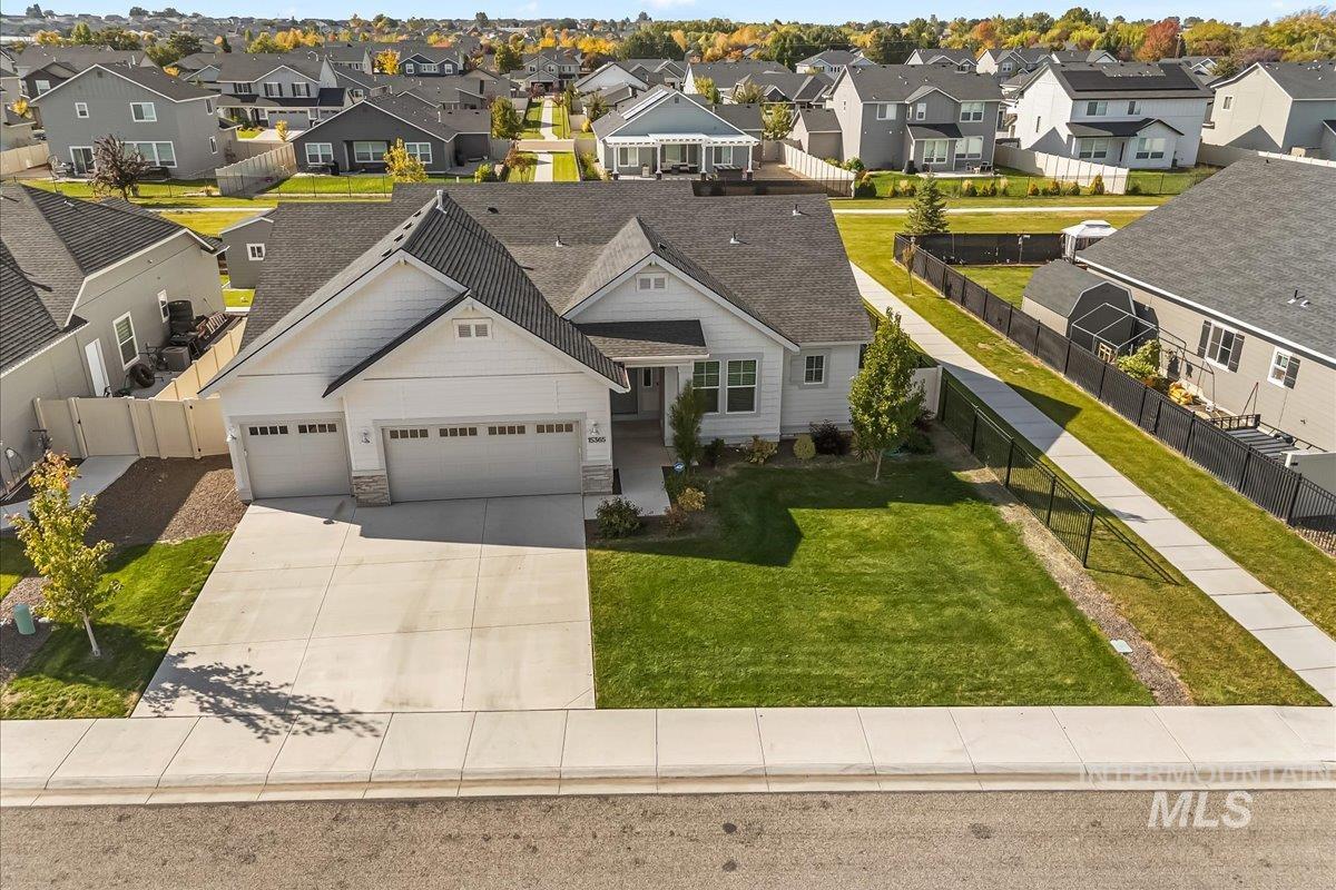 15365 Lutsen Ave, Caldwell, Idaho 83607, 4 Bedrooms, 2 Bathrooms, Residential For Sale, Price $475,000,MLS 98964752