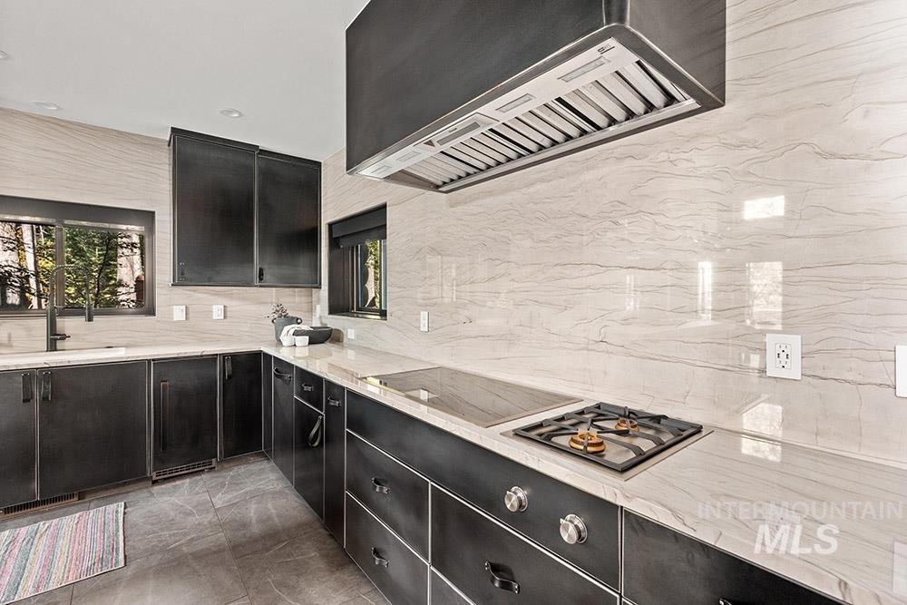 305 Blackhawk Lake Dr., McCall, Idaho 83638, 6 Bedrooms, 4 Bathrooms, Residential For Sale, Price $4,990,000,MLS 98964754