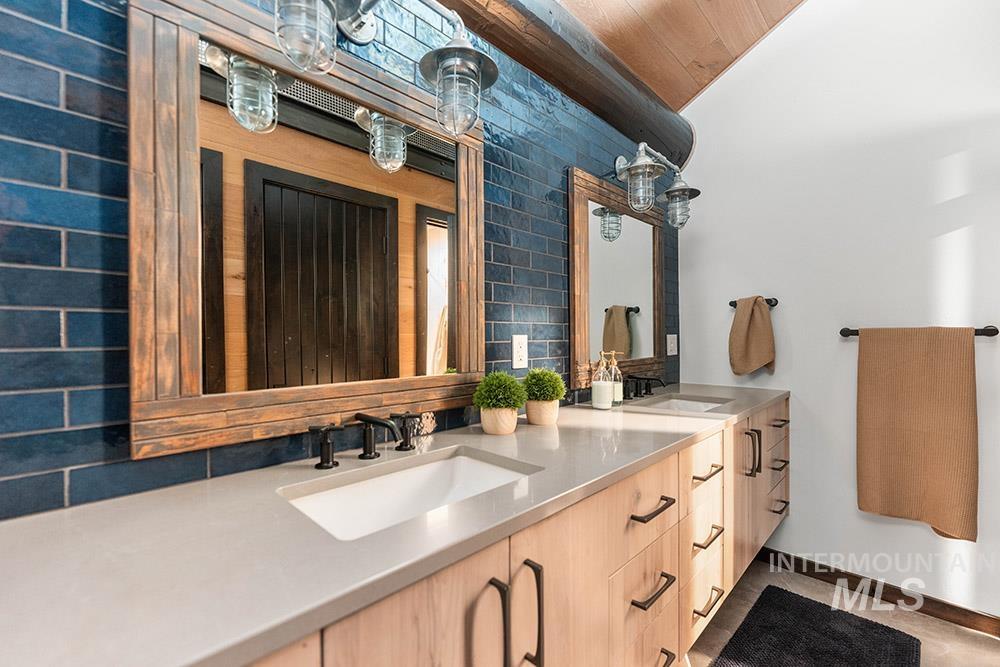 305 Blackhawk Lake Dr., McCall, Idaho 83638, 6 Bedrooms, 4 Bathrooms, Residential For Sale, Price $4,990,000,MLS 98964754