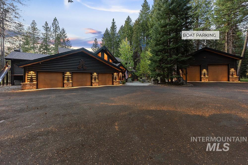 305 Blackhawk Lake Dr., McCall, Idaho 83638, 6 Bedrooms, 4 Bathrooms, Residential For Sale, Price $4,990,000,MLS 98964754