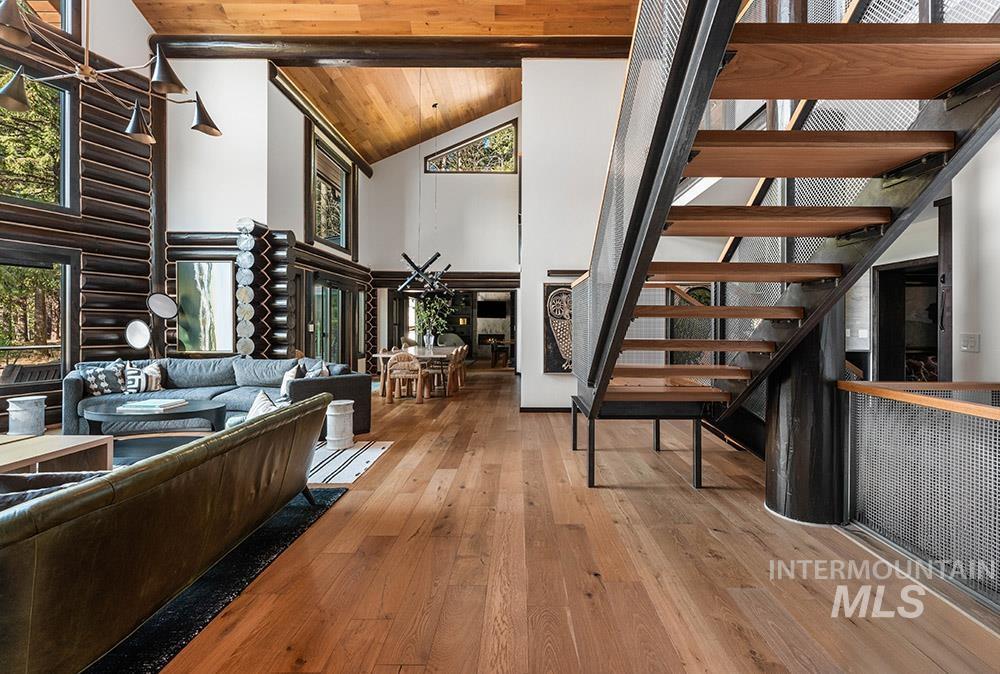 305 Blackhawk Lake Dr., McCall, Idaho 83638, 6 Bedrooms, 4 Bathrooms, Residential For Sale, Price $4,990,000,MLS 98964754