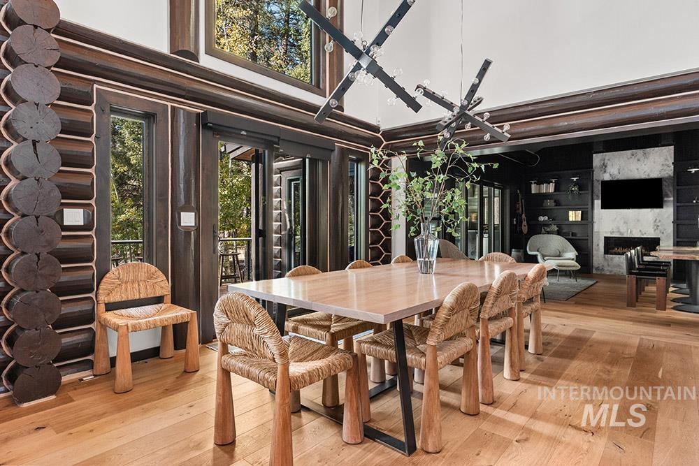 305 Blackhawk Lake Dr., McCall, Idaho 83638, 6 Bedrooms, 4 Bathrooms, Residential For Sale, Price $4,990,000,MLS 98964754