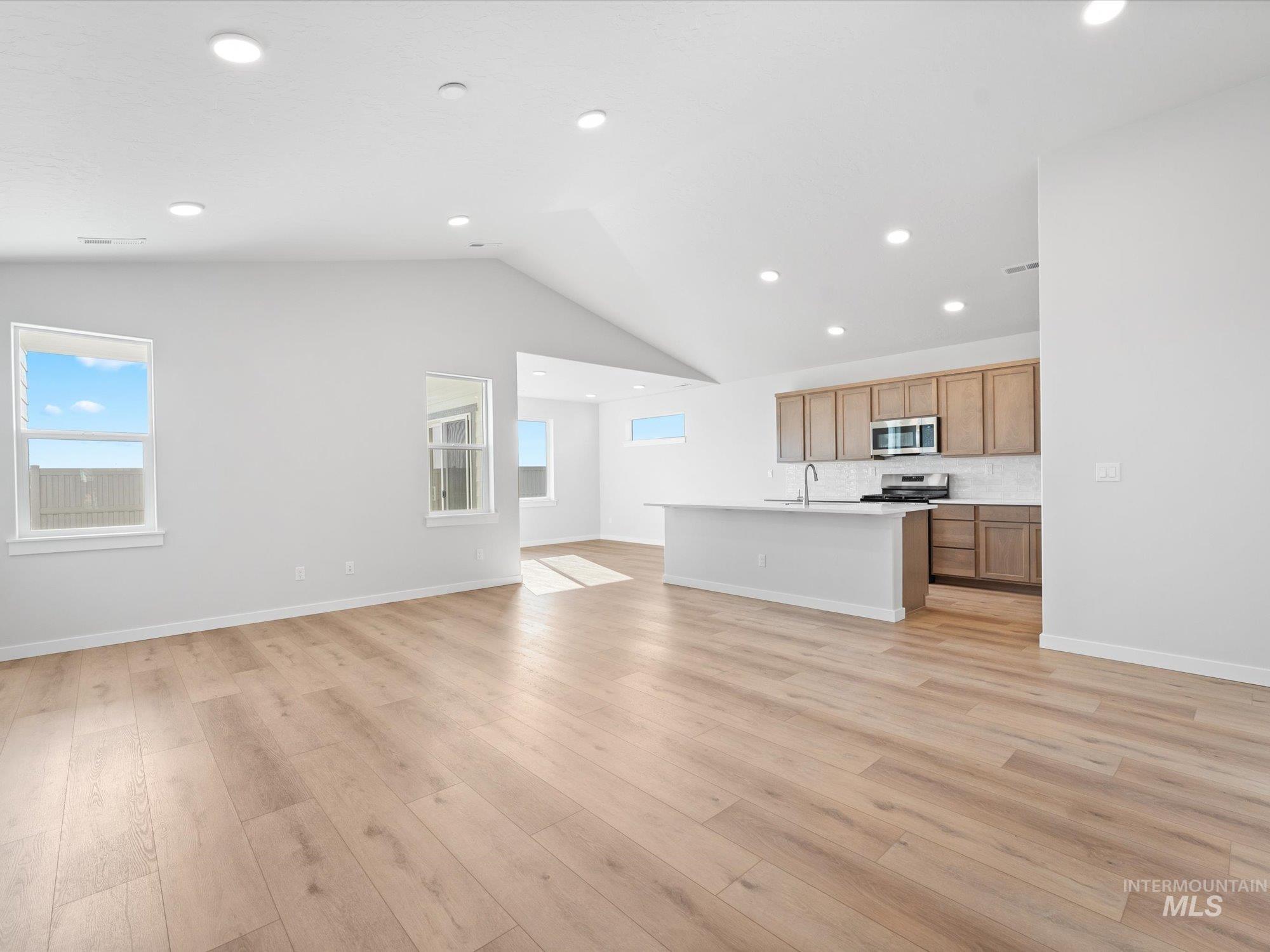 5129 E Pepper St, Nampa, Idaho 83687, 3 Bedrooms, 2 Bathrooms, Residential For Sale, Price $479,990, 98964758