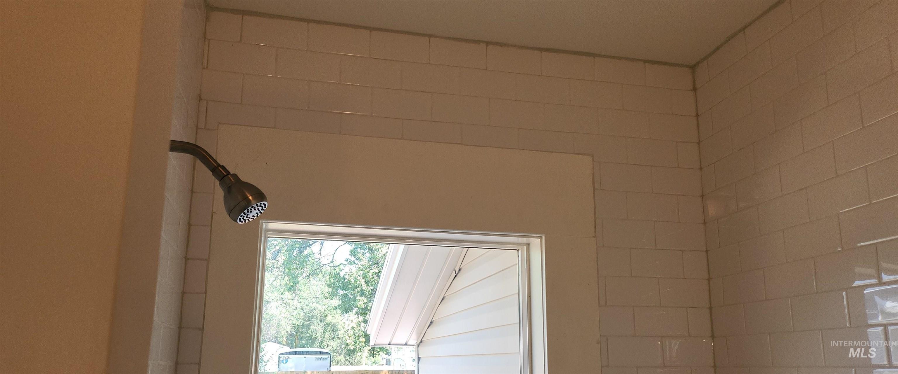 1123 9th Ave. East, Twin Falls, Idaho 83301, 2 Bedrooms, 1 Bathroom, Residential For Sale, Price $229,000,MLS 98964801