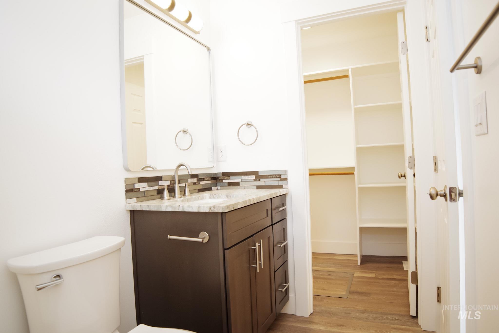 1144 S Grayling Ave., Meridian, Idaho 83642, 3 Bedrooms, 2 Bathrooms, Residential For Sale, Price $405,432,MLS 98964804