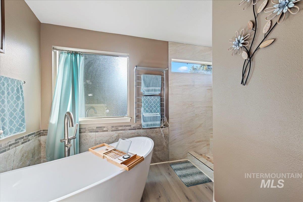 2151 W Teano, Meridian, Idaho 83646, 6 Bedrooms, 3 Bathrooms, Residential For Sale, Price $789,000,MLS 98964809