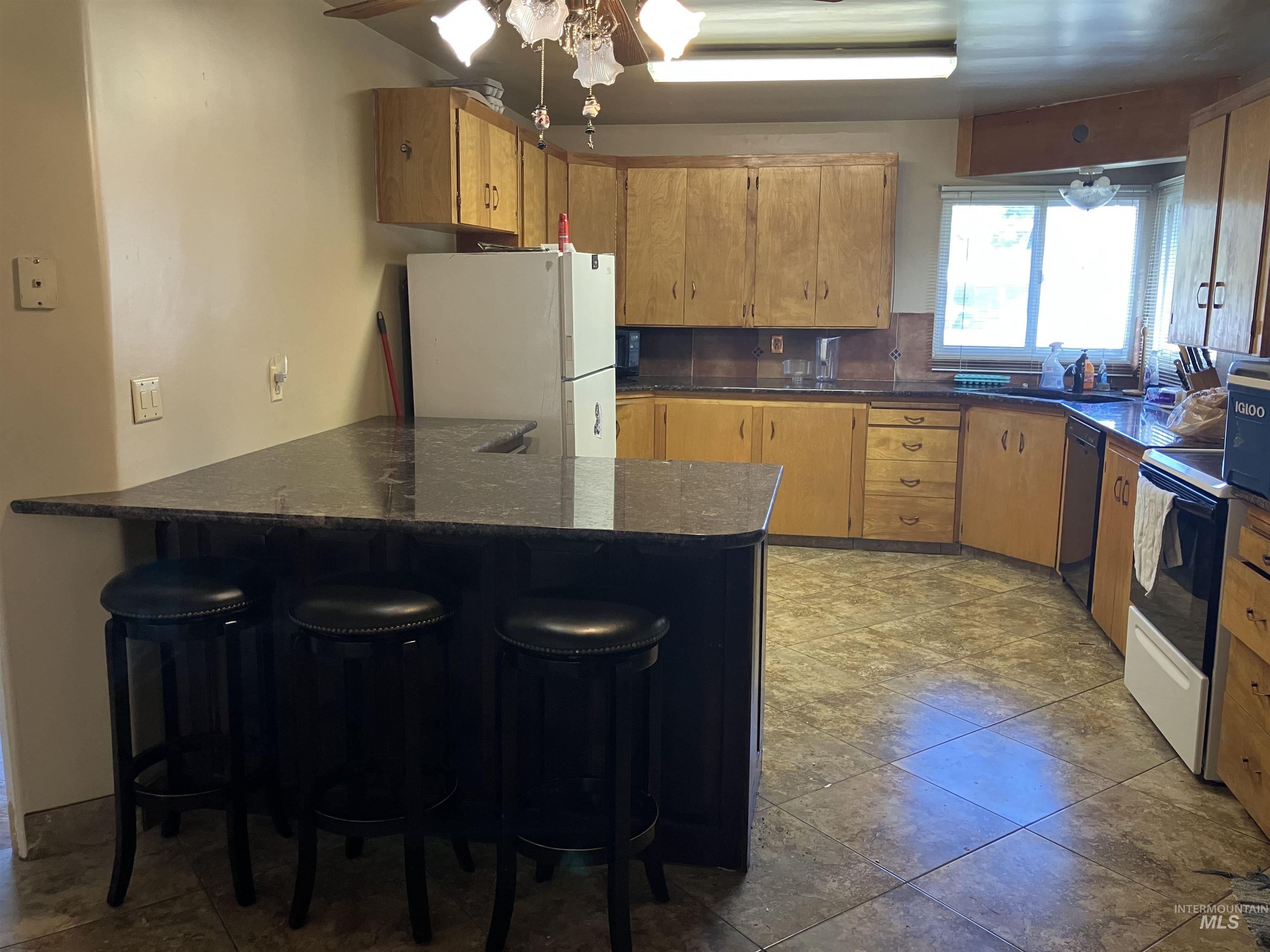 1111 E Main Street, Emmett, Idaho 83617, 3 Bedrooms, 2 Bathrooms, Residential For Sale, Price $425,000,MLS 98964819