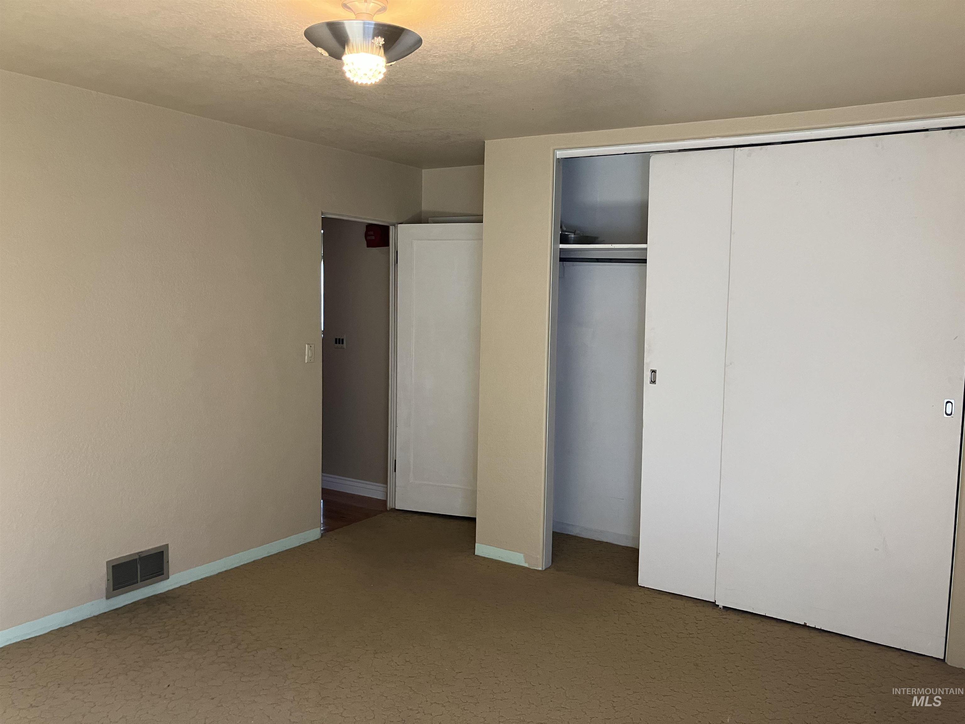 1111 E Main Street, Emmett, Idaho 83617, 3 Bedrooms, 2 Bathrooms, Residential For Sale, Price $425,000,MLS 98964819