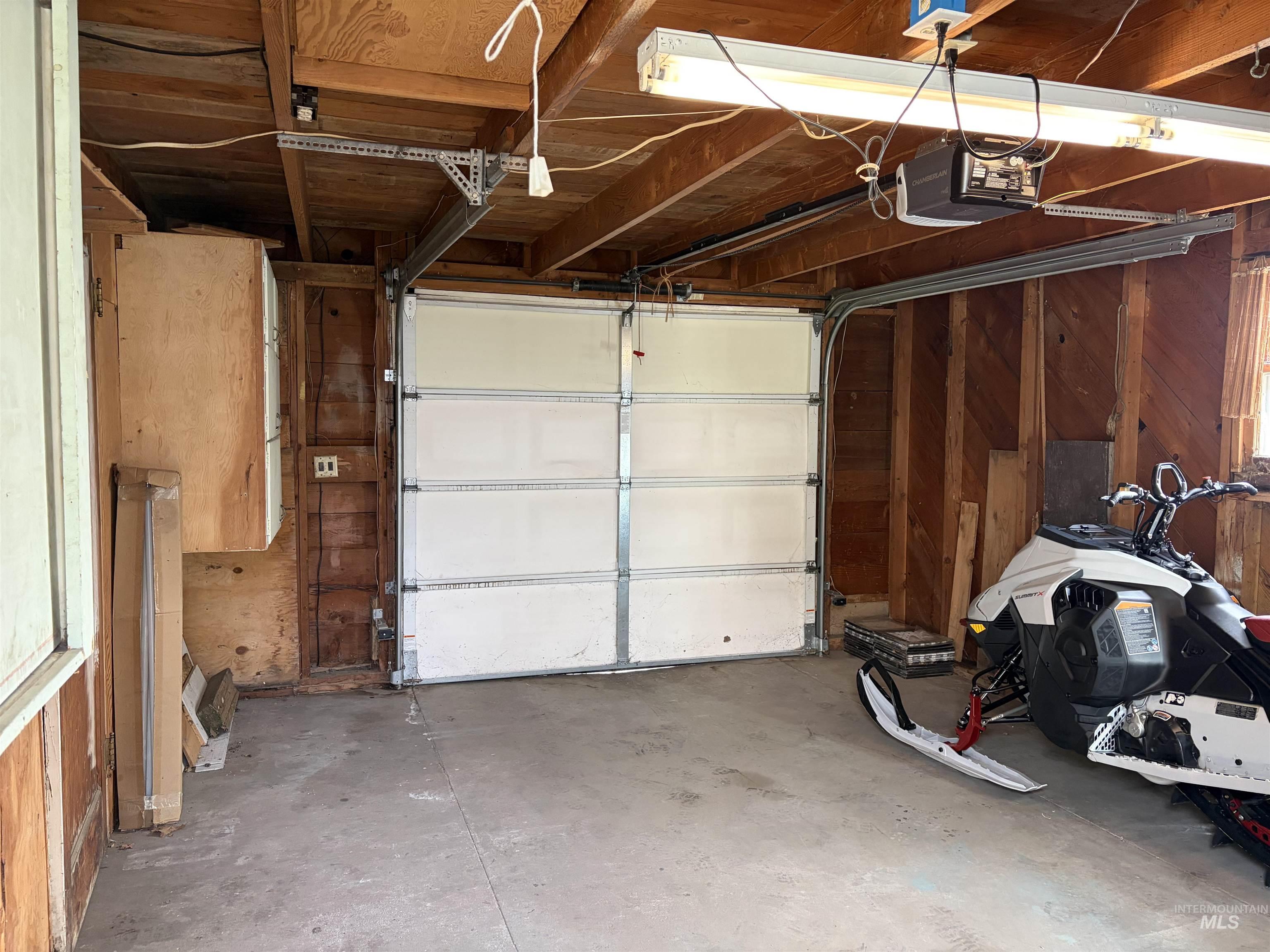 1111 E Main Street, Emmett, Idaho 83617, 3 Bedrooms, 2 Bathrooms, Residential For Sale, Price $425,000,MLS 98964819