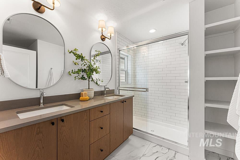 3540 W Anderson St, Boise, Idaho 83703, 4 Bedrooms, 3.5 Bathrooms, Residential For Sale, Price $639,900,MLS 98964821