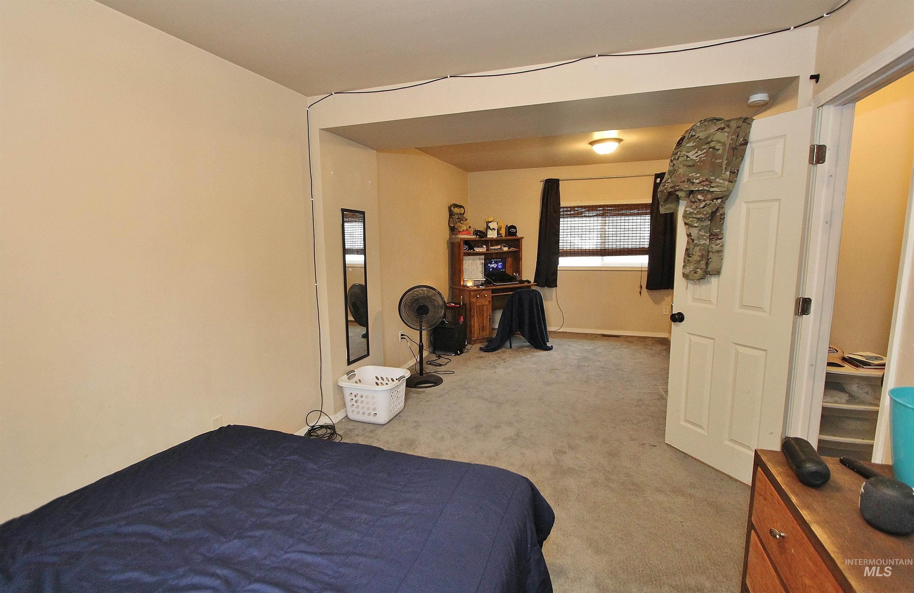 314 Baker Drive, Mountain Home, Idaho 83647, 2 Bedrooms, 1 Bathroom, Residential For Sale, Price $258,900,MLS 98964831