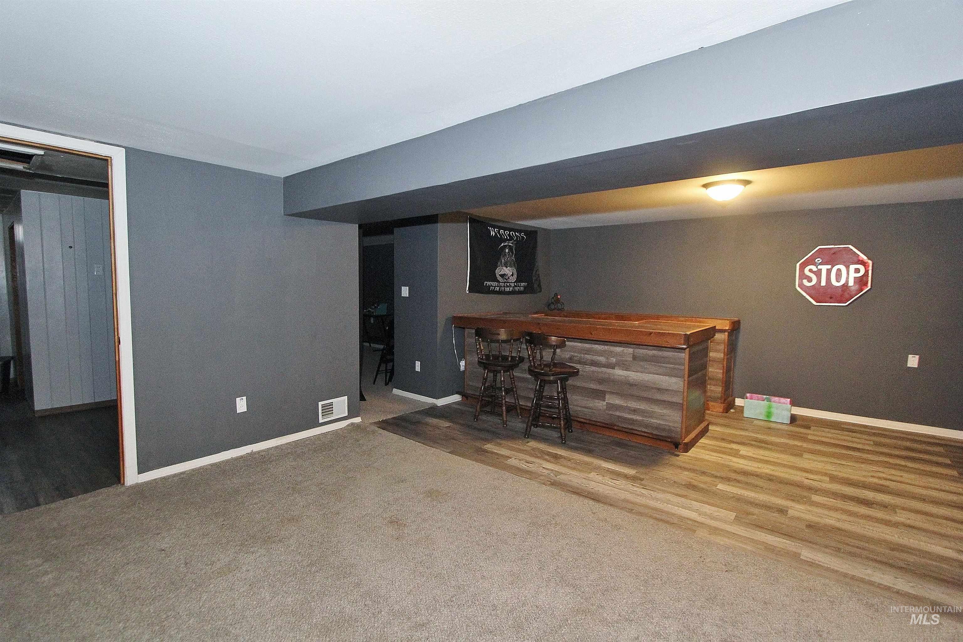 314 Baker Drive, Mountain Home, Idaho 83647, 2 Bedrooms, 1 Bathroom, Residential For Sale, Price $258,900,MLS 98964831