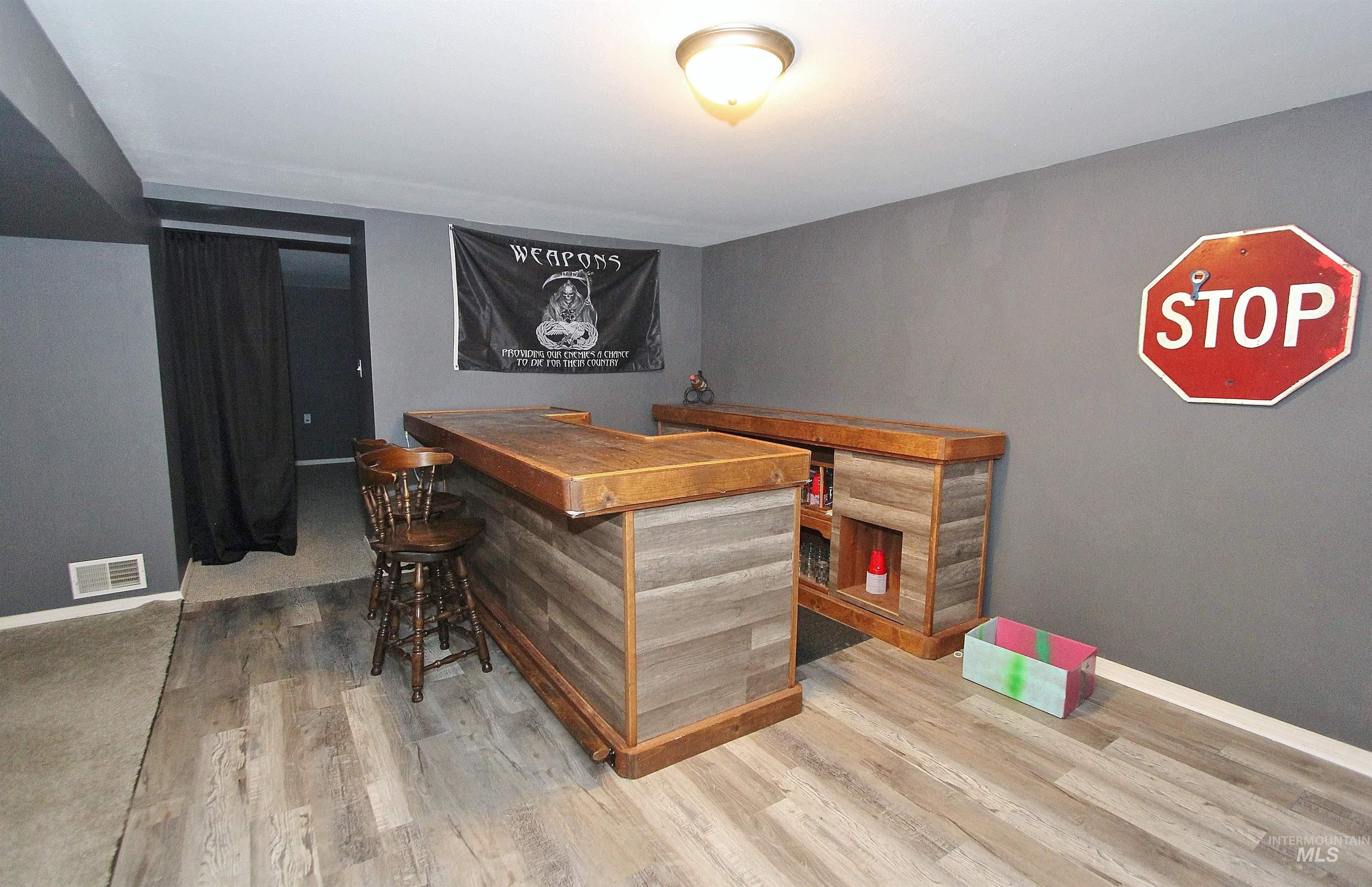 314 Baker Drive, Mountain Home, Idaho 83647, 2 Bedrooms, 1 Bathroom, Residential For Sale, Price $258,900,MLS 98964831