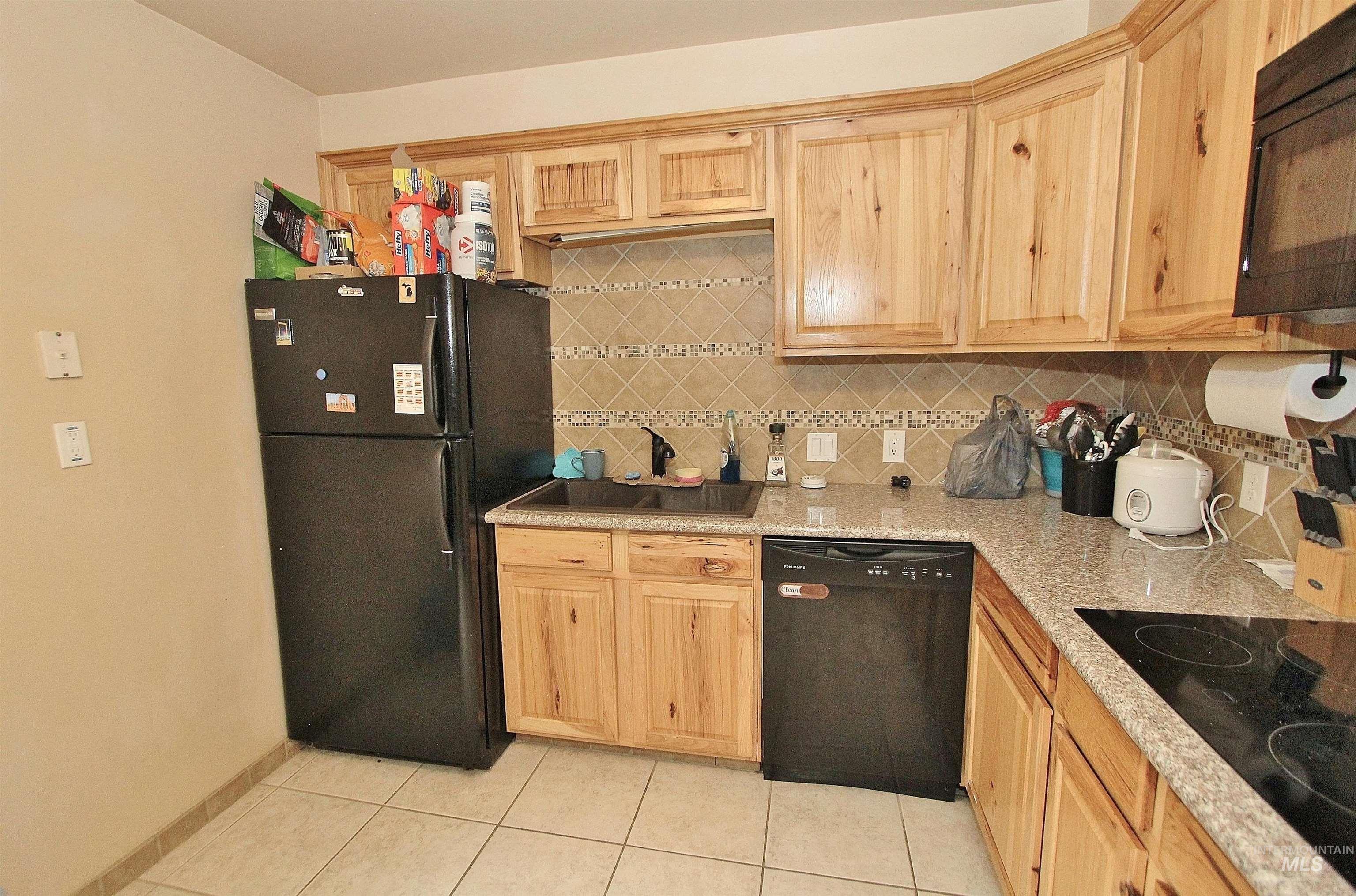 314 Baker Drive, Mountain Home, Idaho 83647, 2 Bedrooms, 1 Bathroom, Residential For Sale, Price $258,900,MLS 98964831