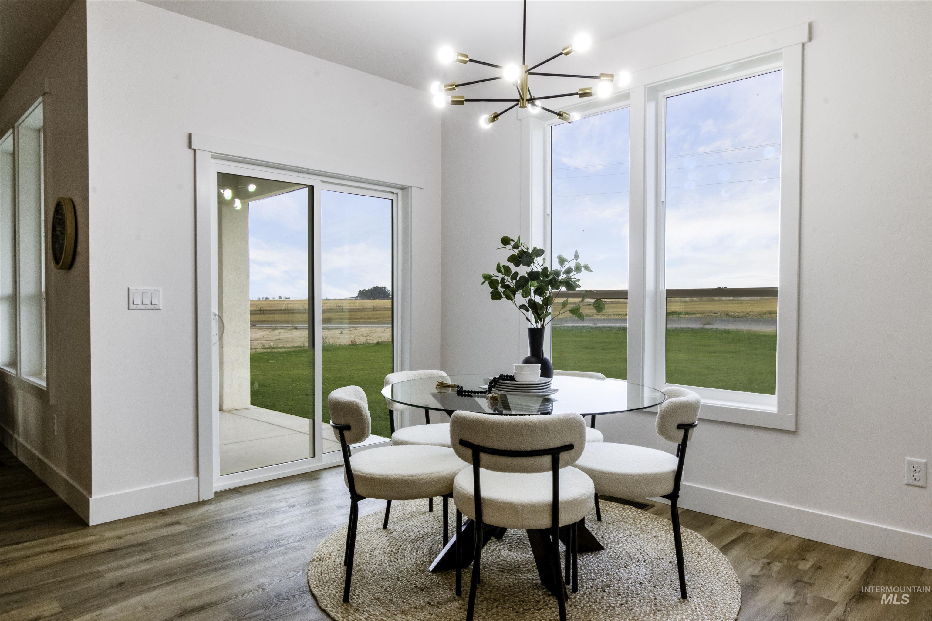 2409 Jackson St N, Jerome, Idaho 83338, 3 Bedrooms, 2 Bathrooms, Residential For Sale, Price $429,000,MLS 98964832