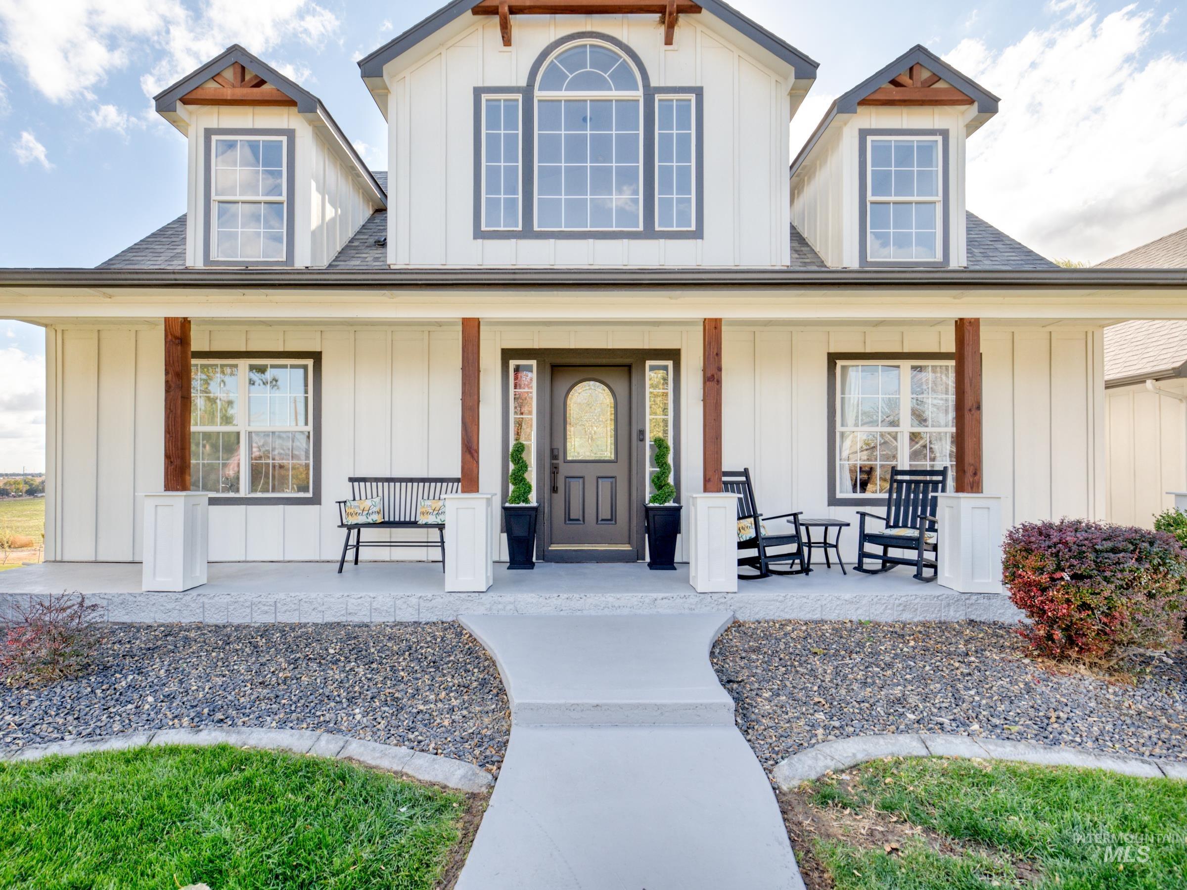 16277 Sand Hollow Rd, Caldwell, Idaho 83607, 6 Bedrooms, 3.5 Bathrooms, Residential For Sale, Price $849,000,MLS 98964843