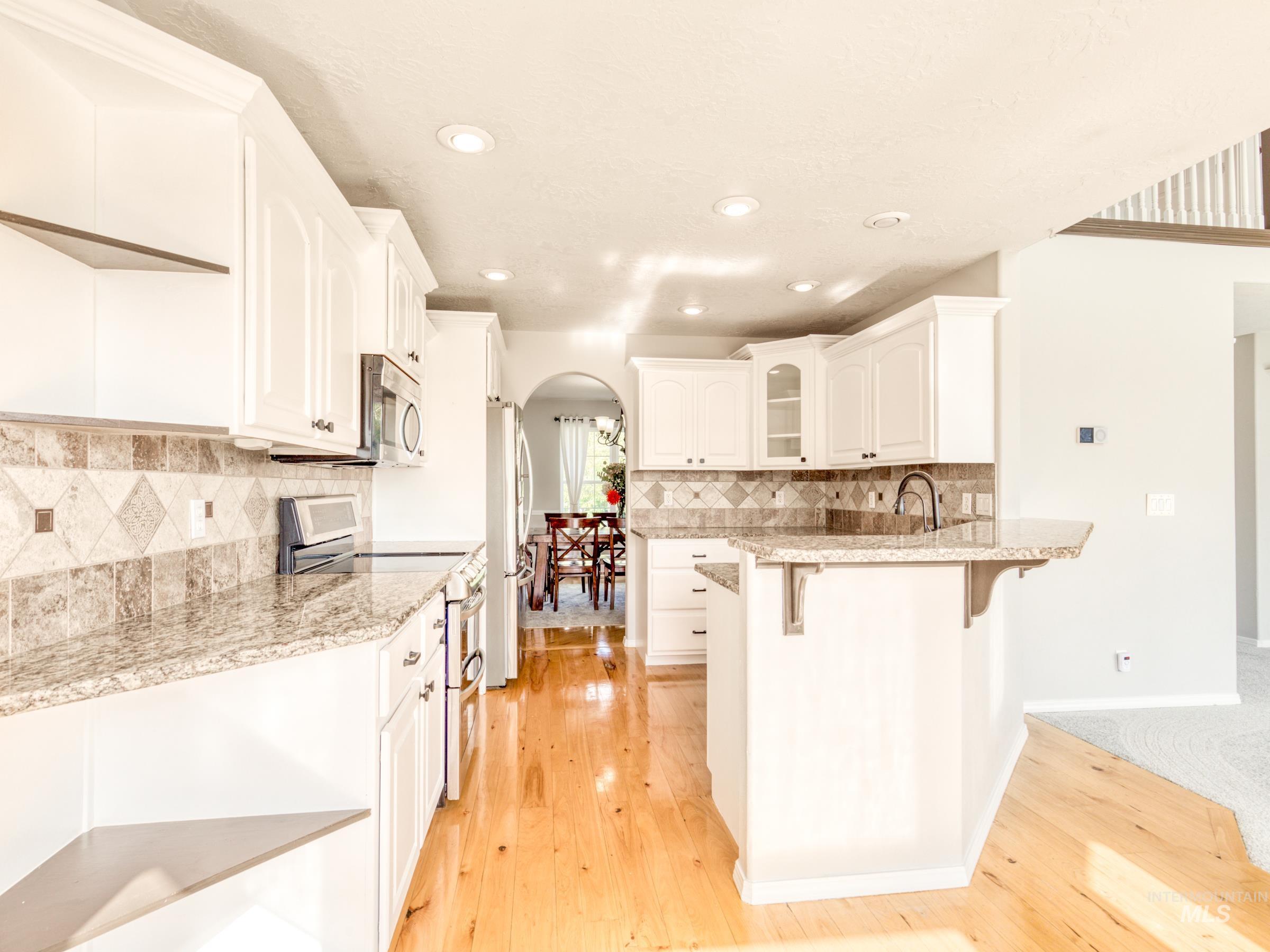 16277 Sand Hollow Rd, Caldwell, Idaho 83607, 6 Bedrooms, 3.5 Bathrooms, Residential For Sale, Price $849,000,MLS 98964843