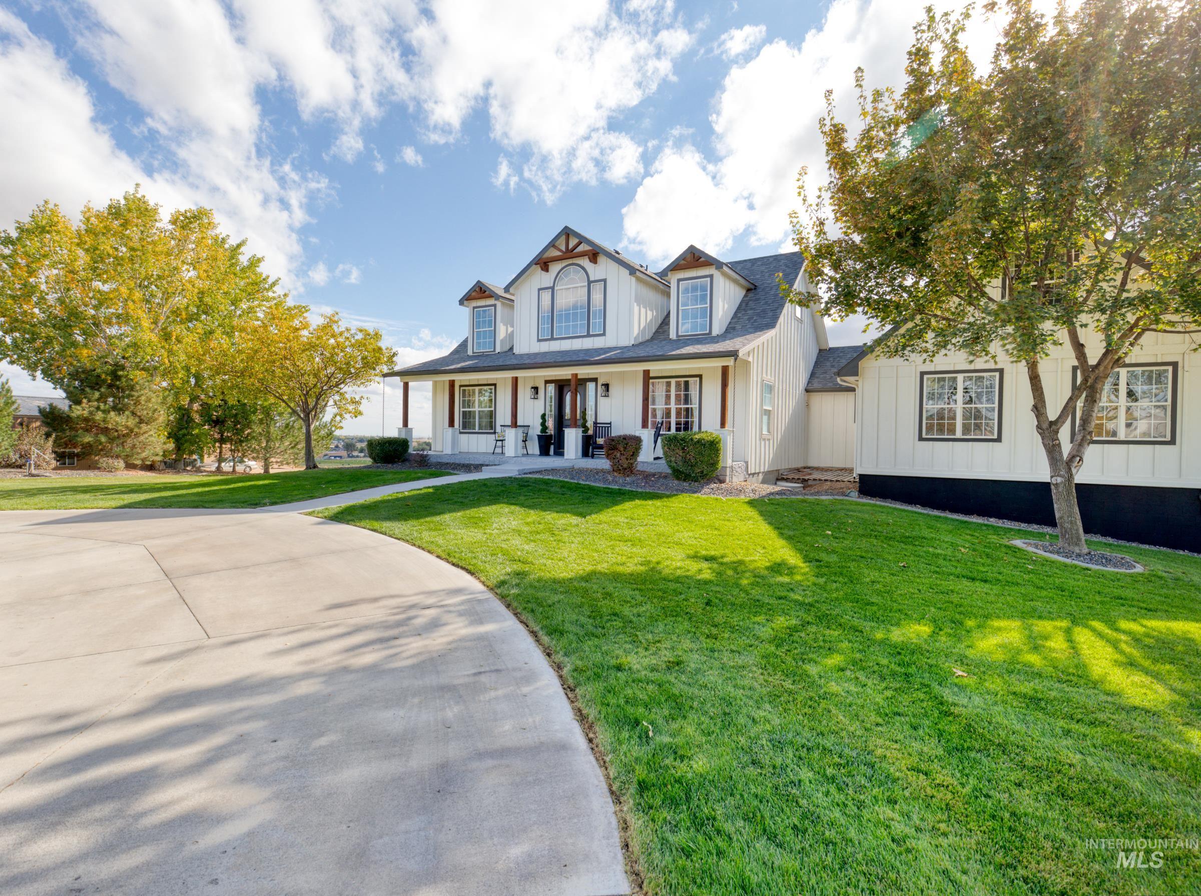 16277 Sand Hollow Rd, Caldwell, Idaho 83607, 6 Bedrooms, 3.5 Bathrooms, Residential For Sale, Price $849,000,MLS 98964843