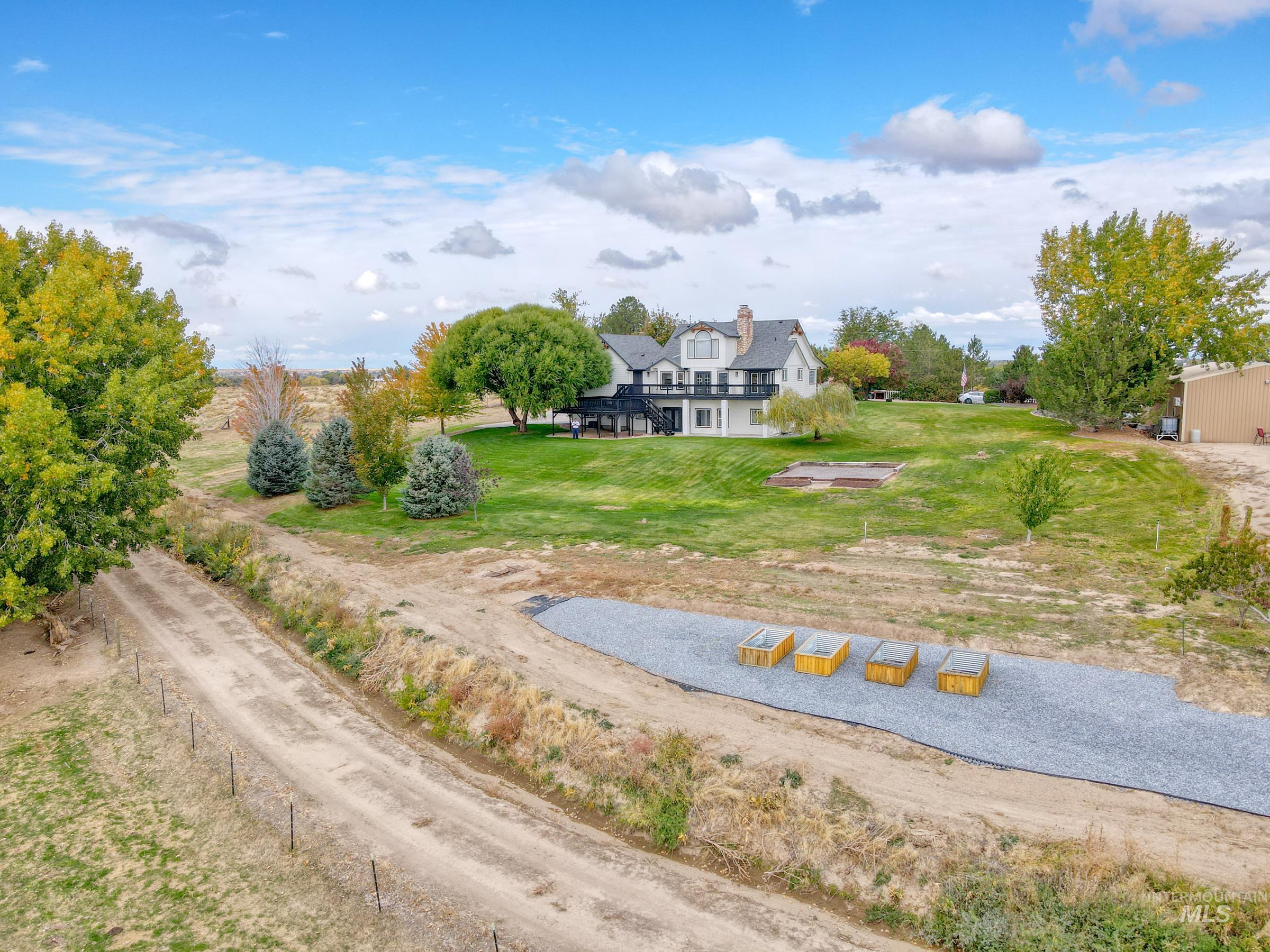 16277 Sand Hollow Rd, Caldwell, Idaho 83607, 6 Bedrooms, 3.5 Bathrooms, Residential For Sale, Price $849,000,MLS 98964843