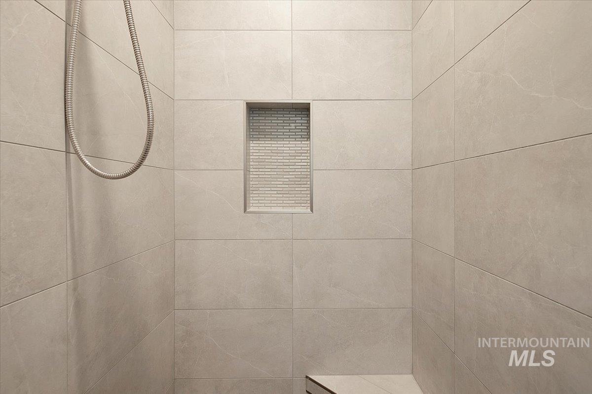 1685 Shoal Point Ave, Middleton, Idaho 83644, 4 Bedrooms, 2.5 Bathrooms, Residential For Sale, Price $649,900,MLS 98964865