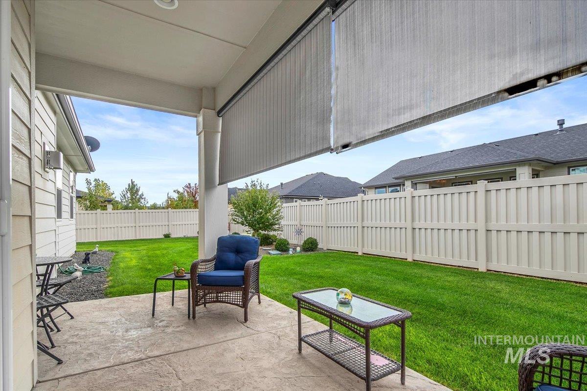 1685 Shoal Point Ave, Middleton, Idaho 83644, 4 Bedrooms, 2.5 Bathrooms, Residential For Sale, Price $649,900,MLS 98964865