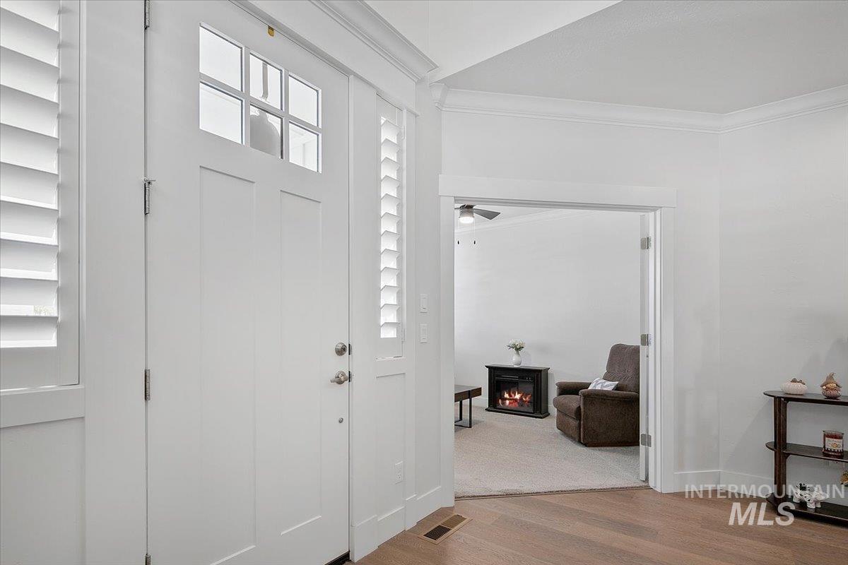 1685 Shoal Point Ave, Middleton, Idaho 83644, 4 Bedrooms, 2.5 Bathrooms, Residential For Sale, Price $649,900,MLS 98964865