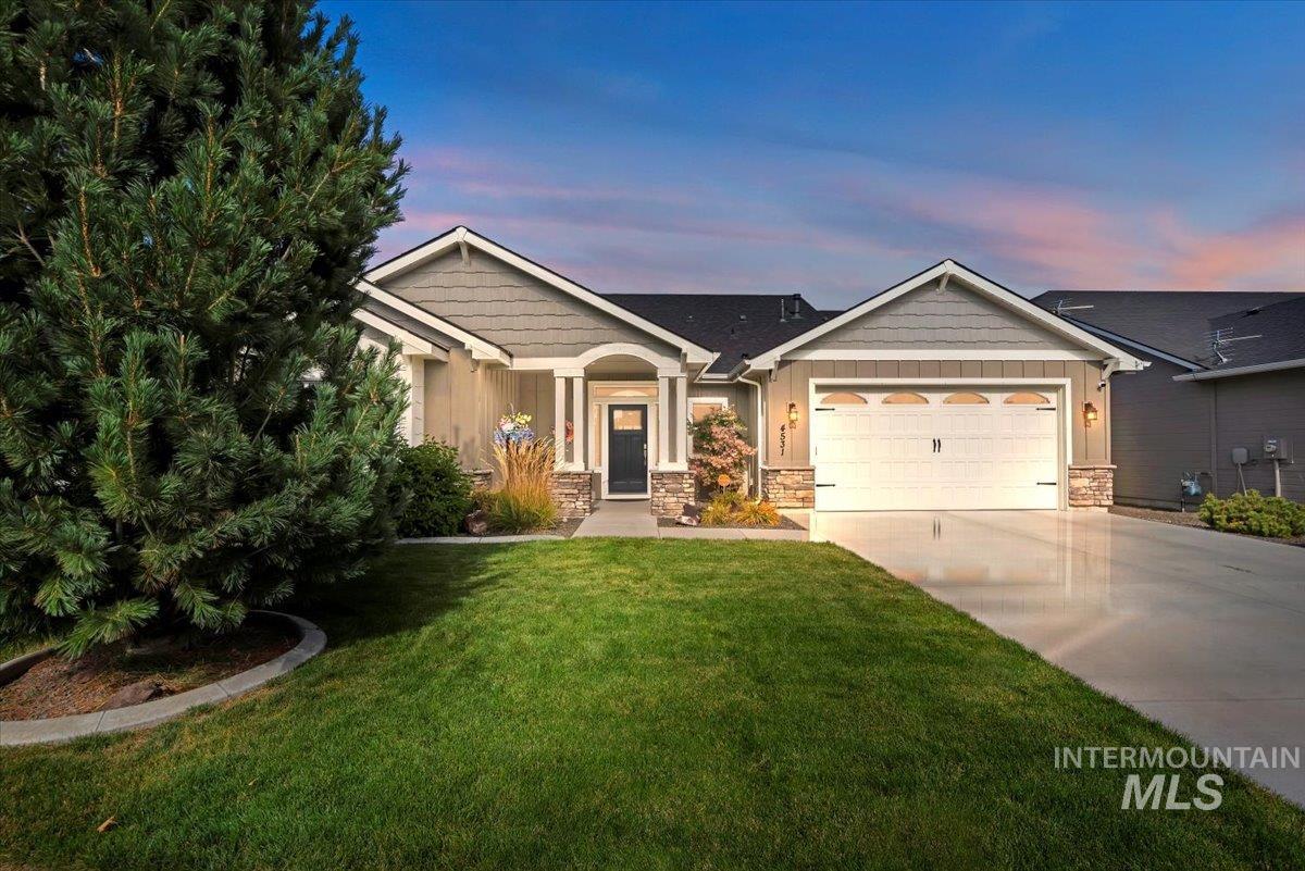4531 S Lava Springs Loop, Nampa, Idaho 83686, 3 Bedrooms, 2 Bathrooms, Residential For Sale, Price $499,900,MLS 98964870