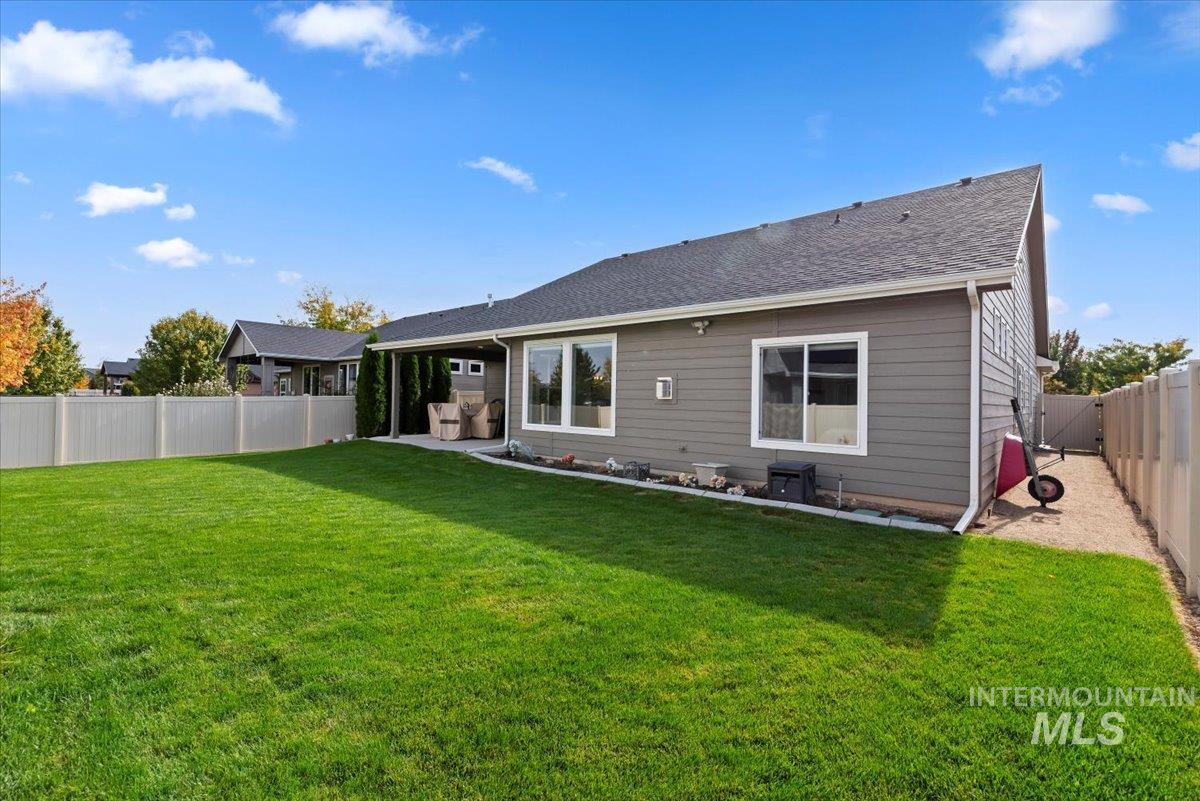 4531 S Lava Springs Loop, Nampa, Idaho 83686, 3 Bedrooms, 2 Bathrooms, Residential For Sale, Price $499,900,MLS 98964870