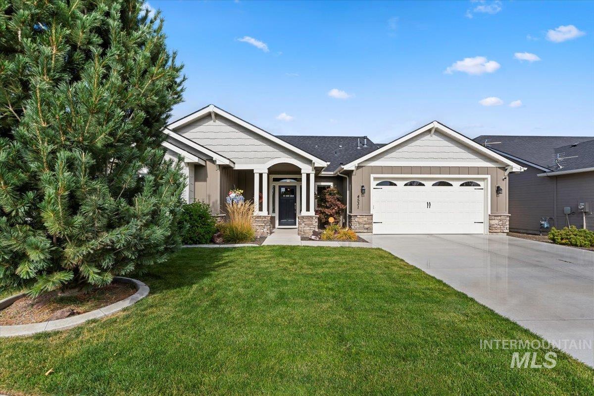 4531 S Lava Springs Loop, Nampa, Idaho 83686, 3 Bedrooms, 2 Bathrooms, Residential For Sale, Price $499,900,MLS 98964870