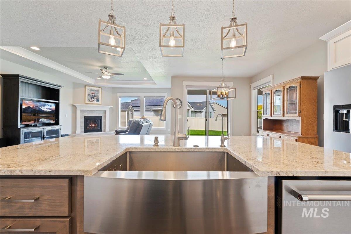 4531 S Lava Springs Loop, Nampa, Idaho 83686, 3 Bedrooms, 2 Bathrooms, Residential For Sale, Price $499,900,MLS 98964870