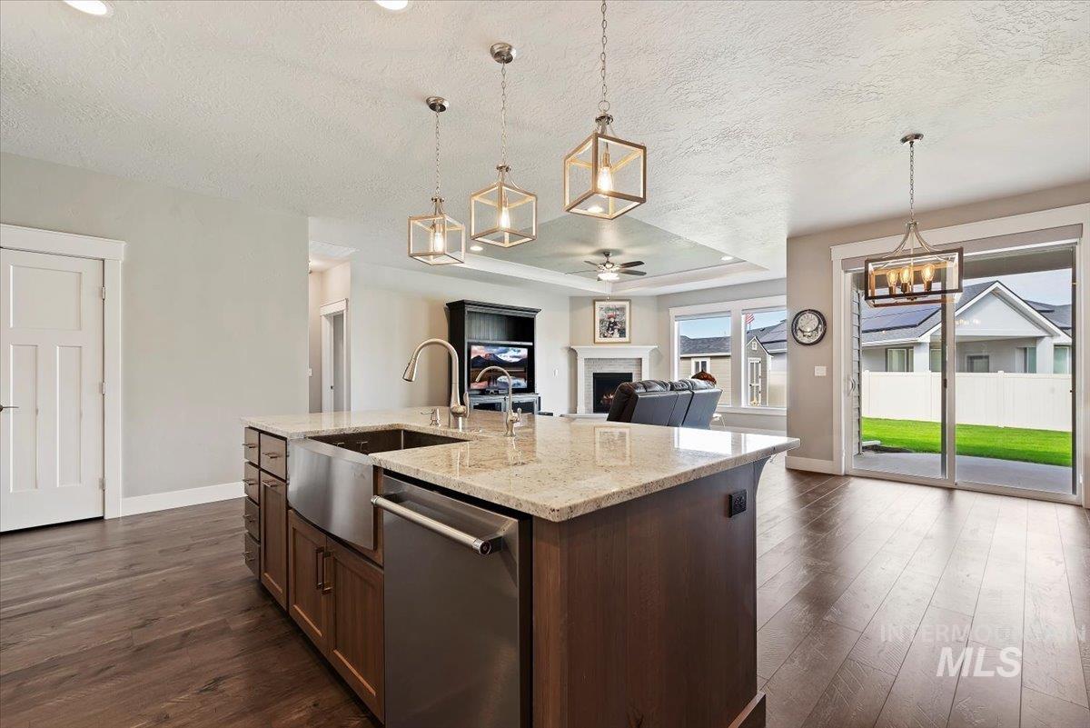 4531 S Lava Springs Loop, Nampa, Idaho 83686, 3 Bedrooms, 2 Bathrooms, Residential For Sale, Price $499,900,MLS 98964870