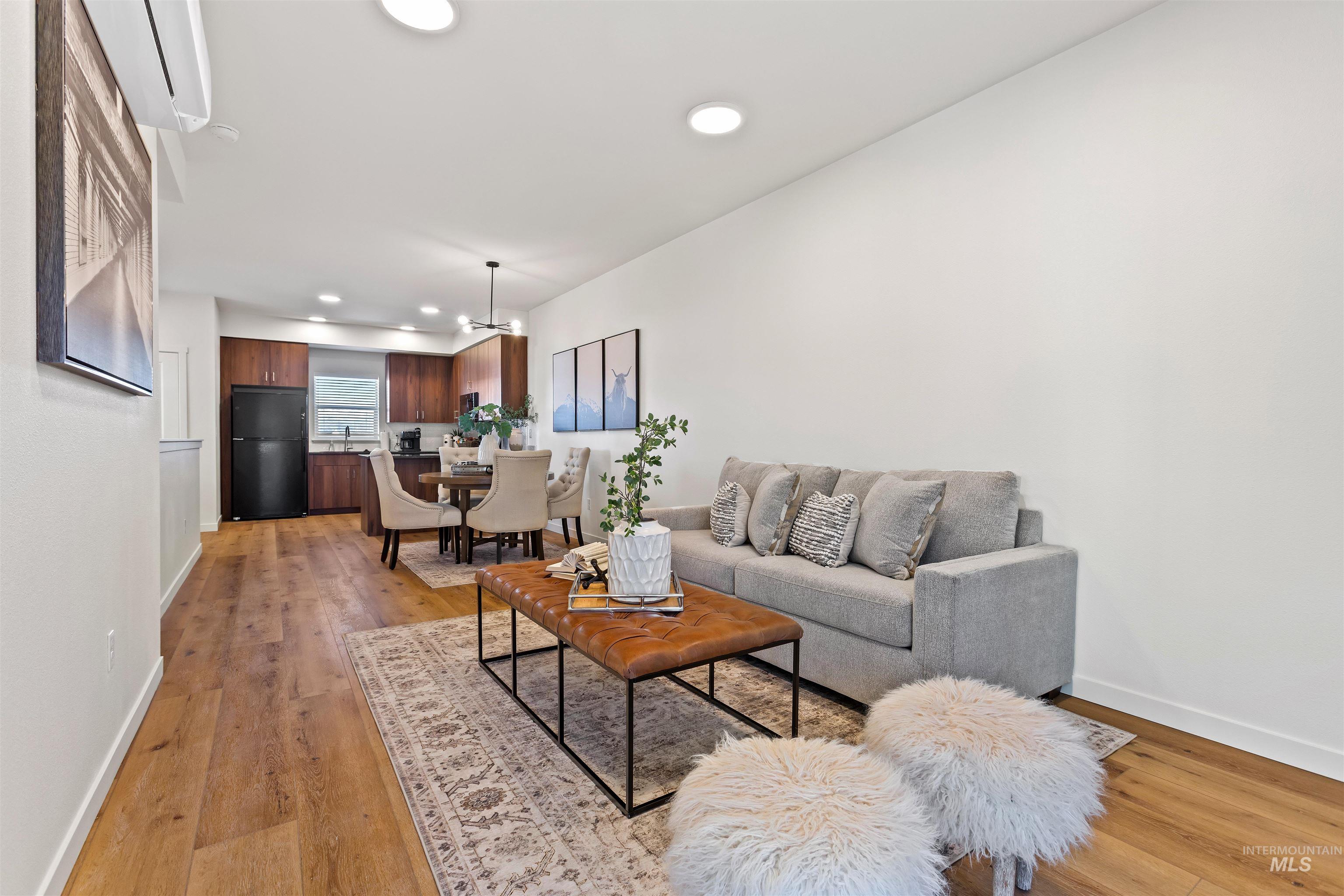 7439 W Swain Lane, Garden City, Idaho 83714, 3 Bedrooms, 3 Bathrooms, Residential For Sale, Price $439,000,MLS 98964874