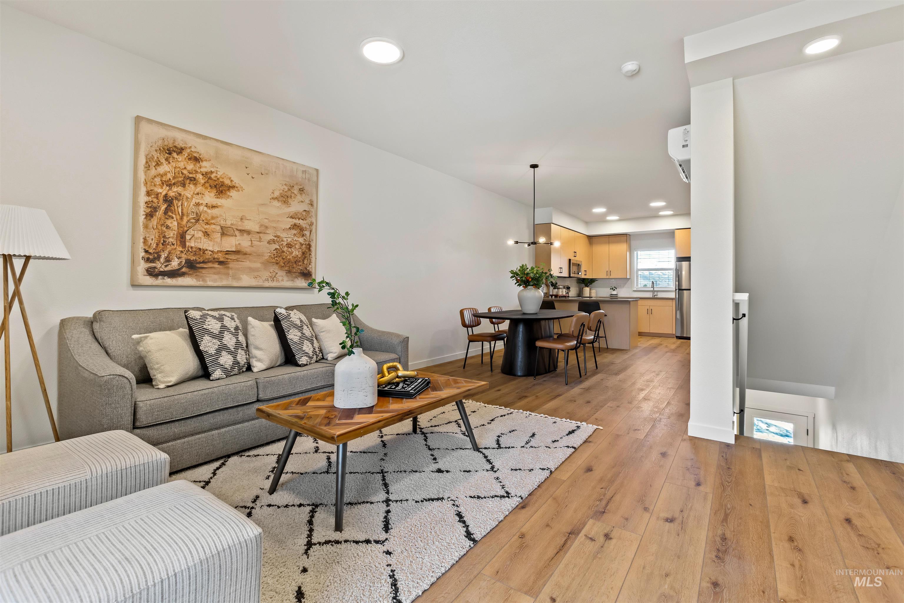 7427 W Swain Lane, Garden City, Idaho 83714, 2 Bedrooms, 2 Bathrooms, Residential For Sale, Price $399,900,MLS 98964875