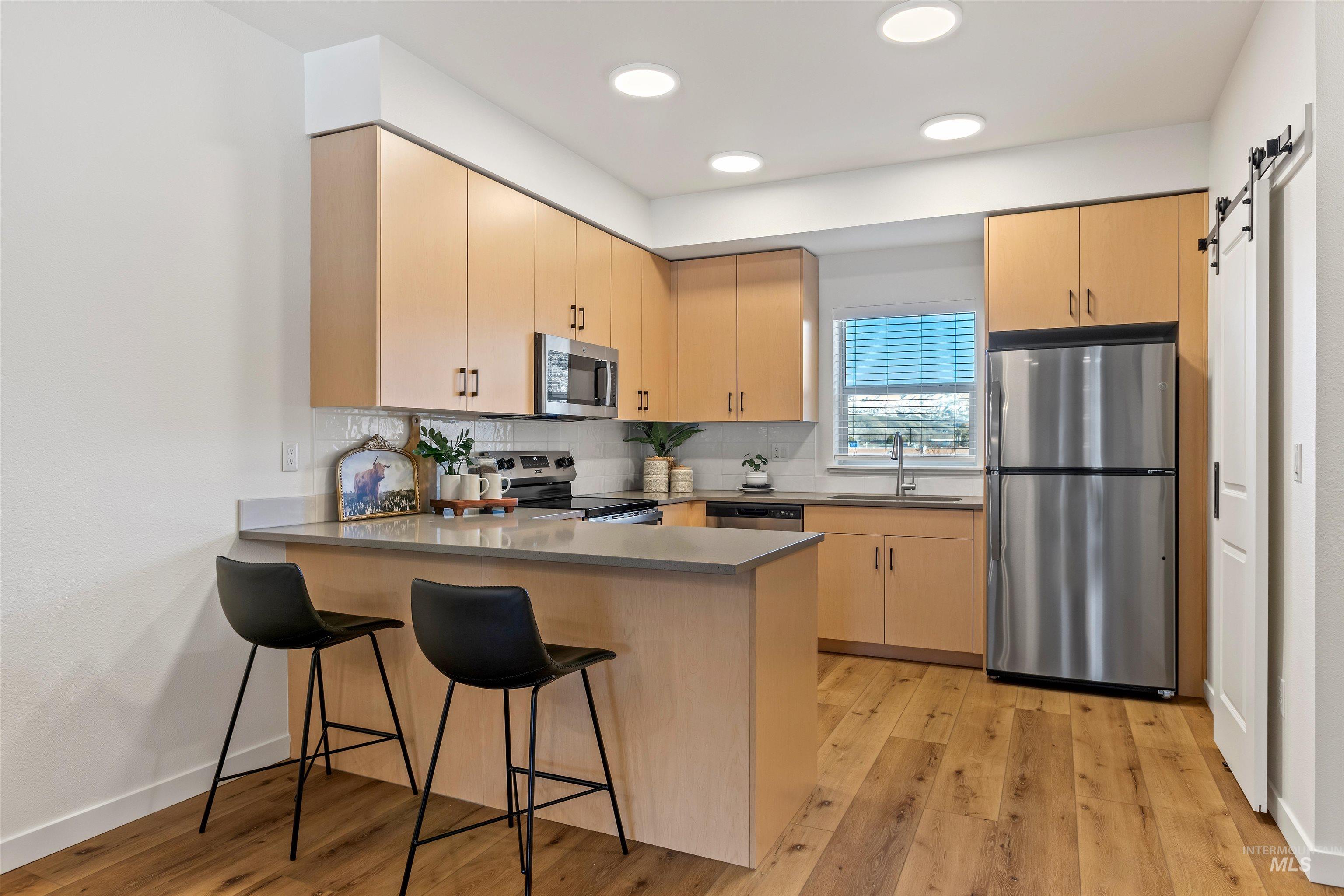 7427 W Swain Lane, Garden City, Idaho 83714, 2 Bedrooms, 2 Bathrooms, Residential For Sale, Price $399,900,MLS 98964875