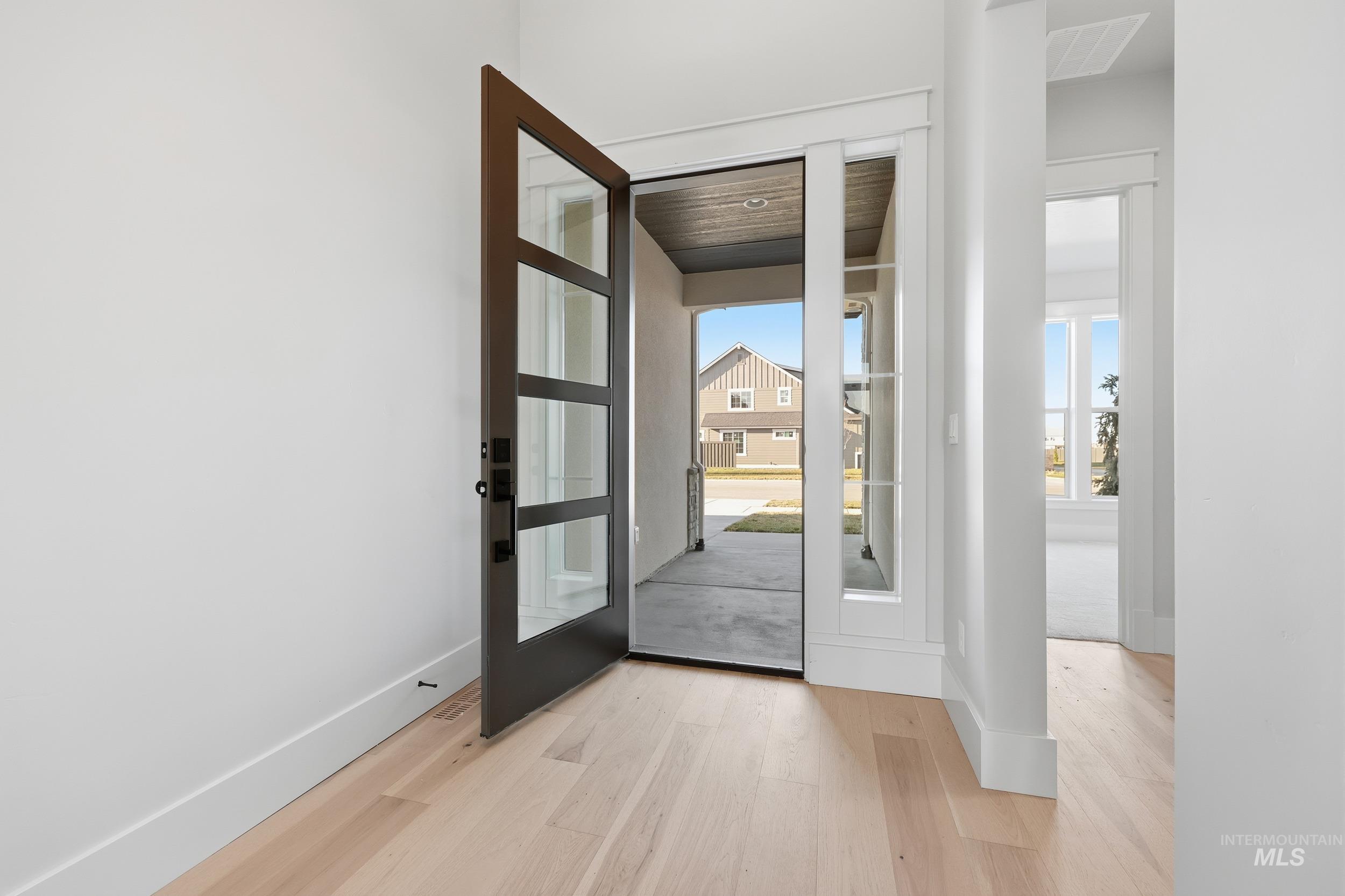 6844 S Messner Way, Meridian, Idaho 83642, 4 Bedrooms, 3.5 Bathrooms, Residential For Sale, Price $999,777,MLS 98964882