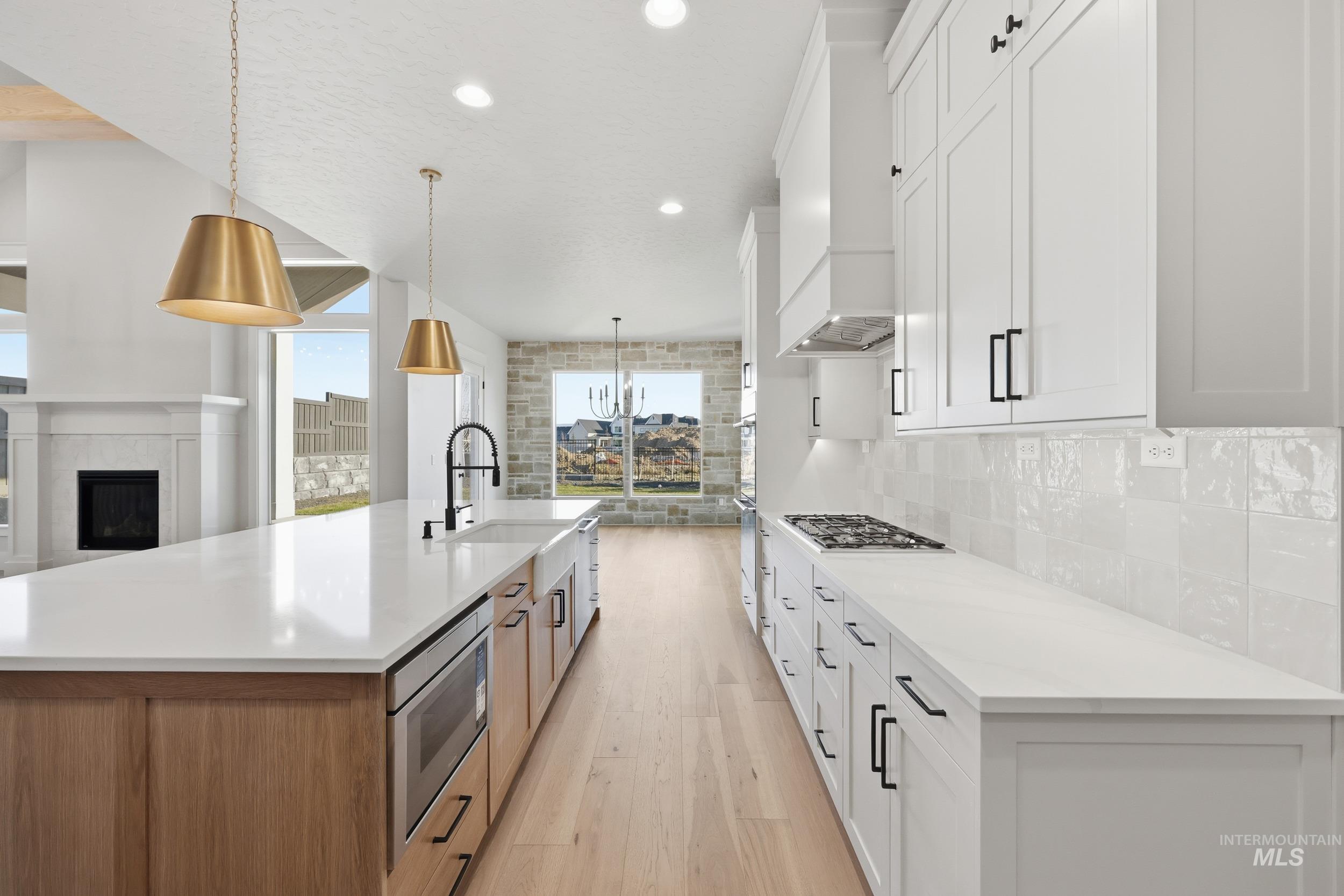 6844 S Messner Way, Meridian, Idaho 83642, 4 Bedrooms, 3.5 Bathrooms, Residential For Sale, Price $999,777,MLS 98964882