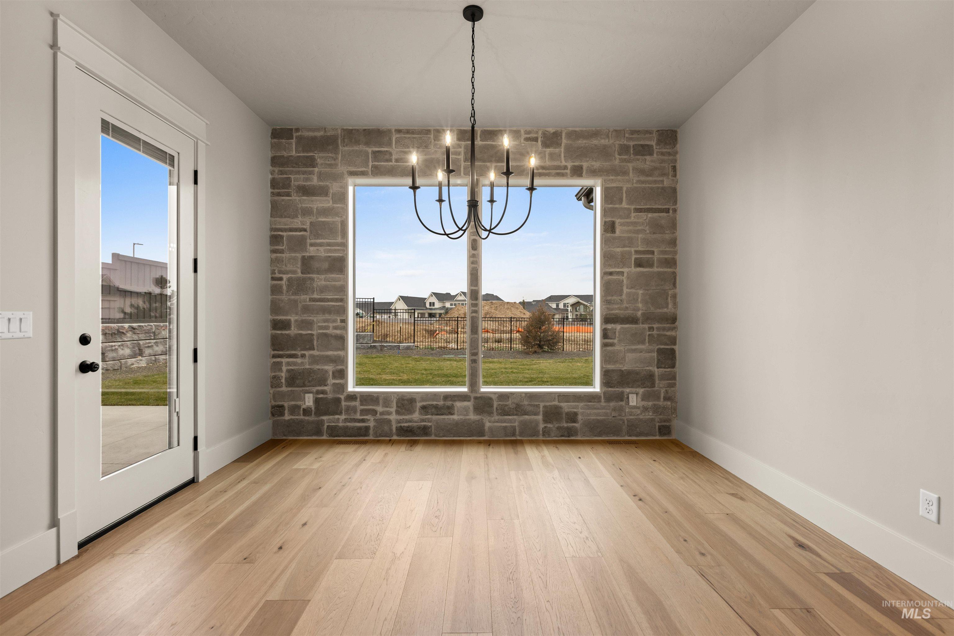 6844 S Messner Way, Meridian, Idaho 83642, 4 Bedrooms, 3.5 Bathrooms, Residential For Sale, Price $999,777,MLS 98964882