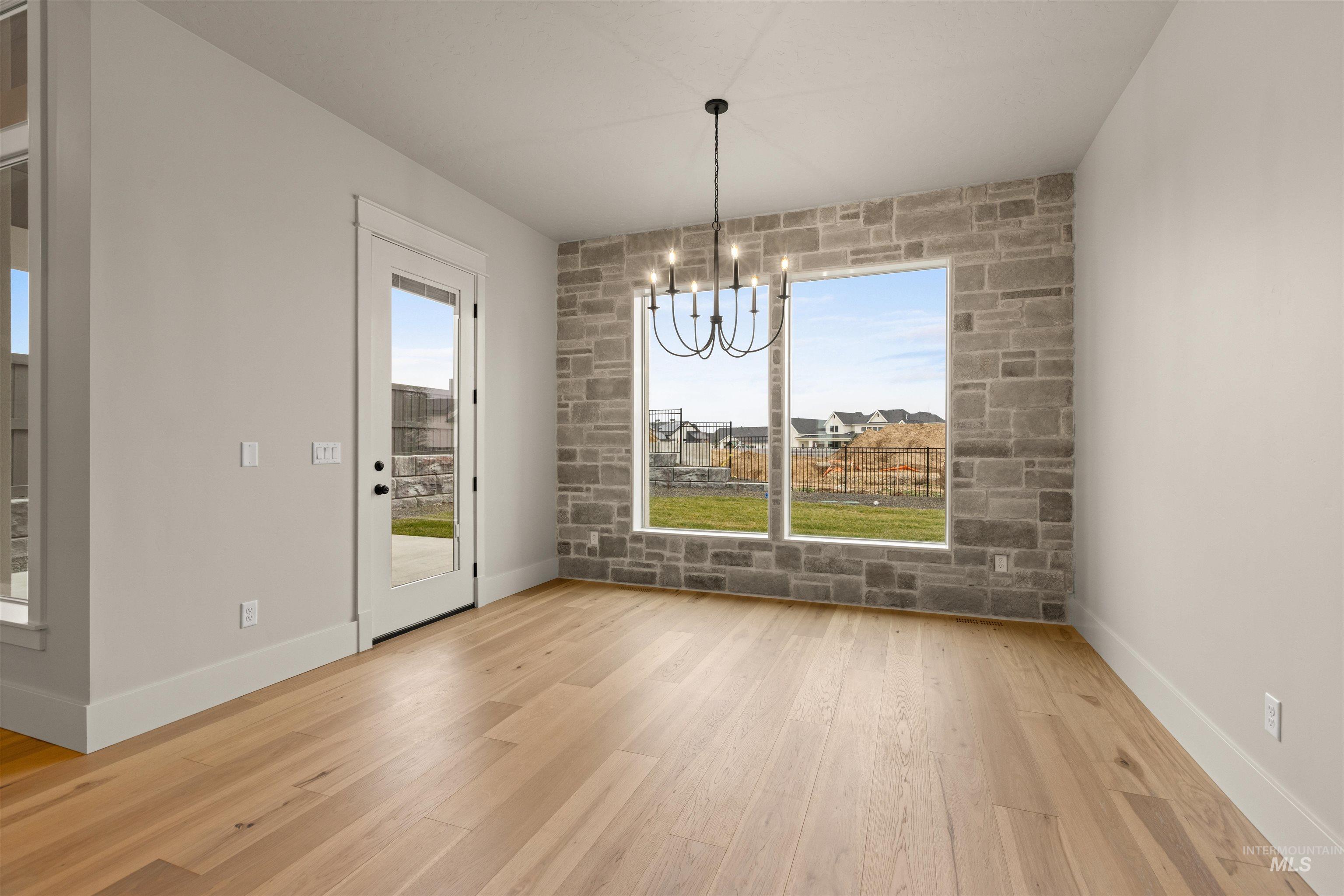 6844 S Messner Way, Meridian, Idaho 83642, 4 Bedrooms, 3.5 Bathrooms, Residential For Sale, Price $999,777,MLS 98964882