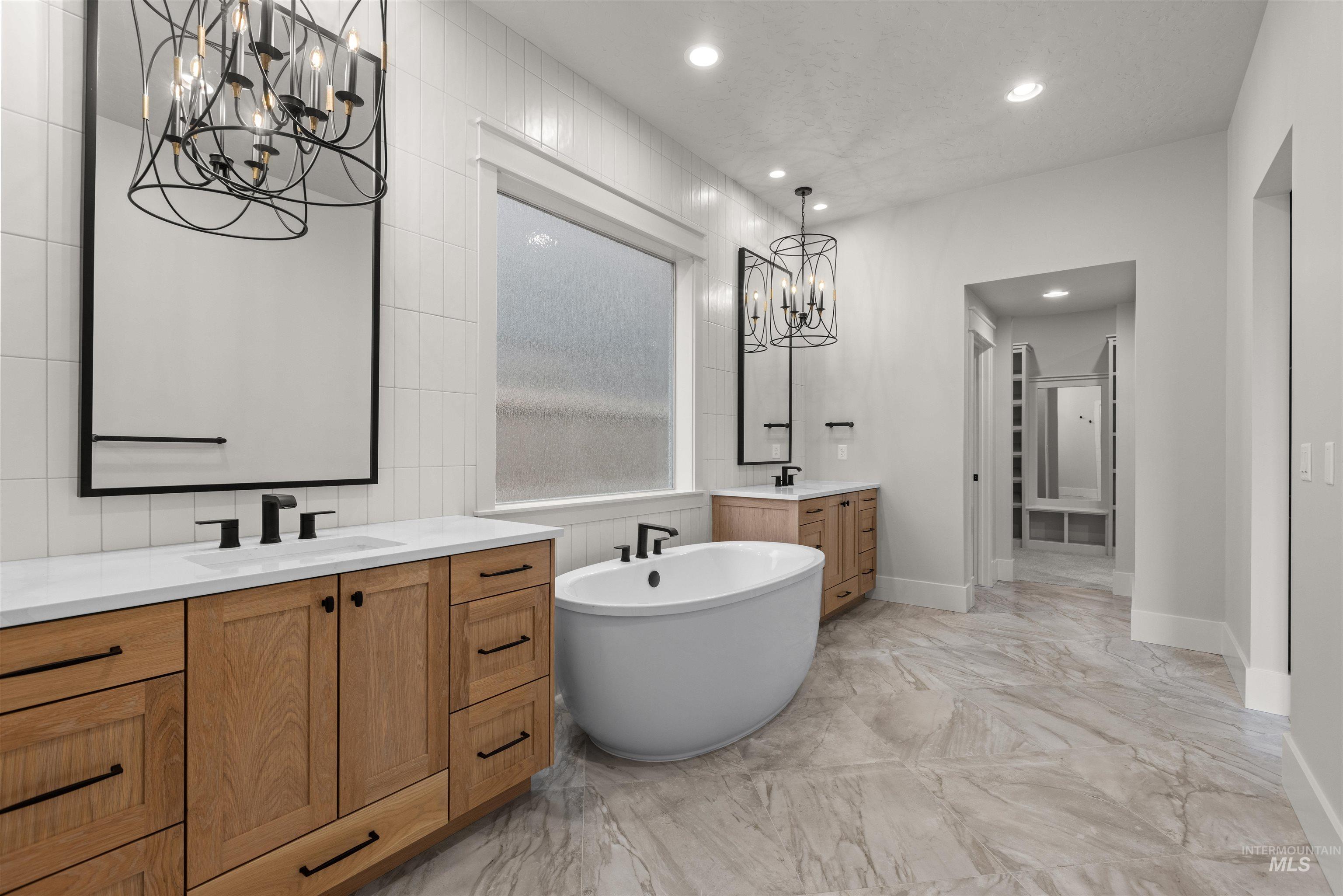 6844 S Messner Way, Meridian, Idaho 83642, 4 Bedrooms, 3.5 Bathrooms, Residential For Sale, Price $999,777,MLS 98964882