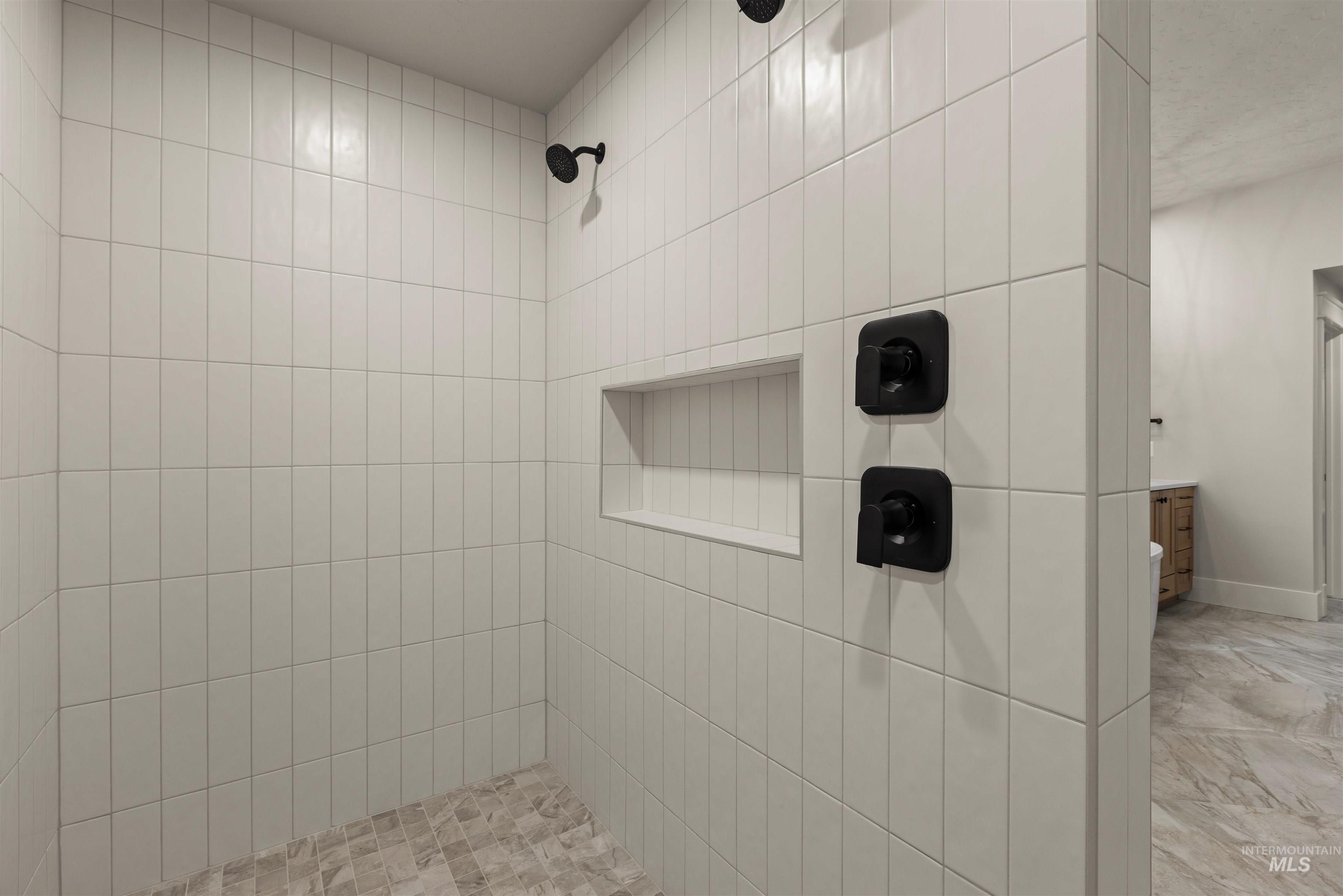 6844 S Messner Way, Meridian, Idaho 83642, 4 Bedrooms, 3.5 Bathrooms, Residential For Sale, Price $999,777,MLS 98964882