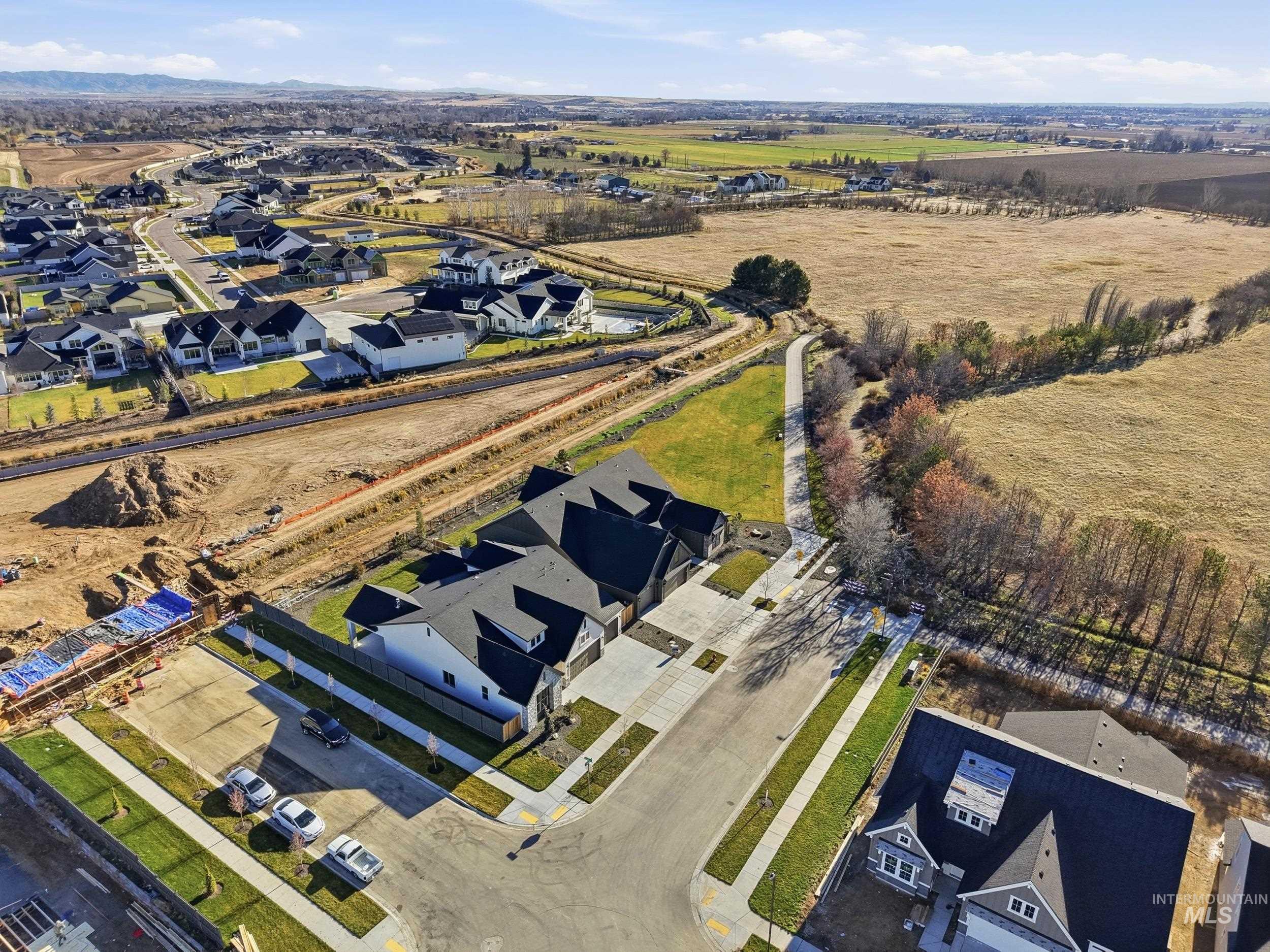 6844 S Messner Way, Meridian, Idaho 83642, 4 Bedrooms, 3.5 Bathrooms, Residential For Sale, Price $999,777,MLS 98964882