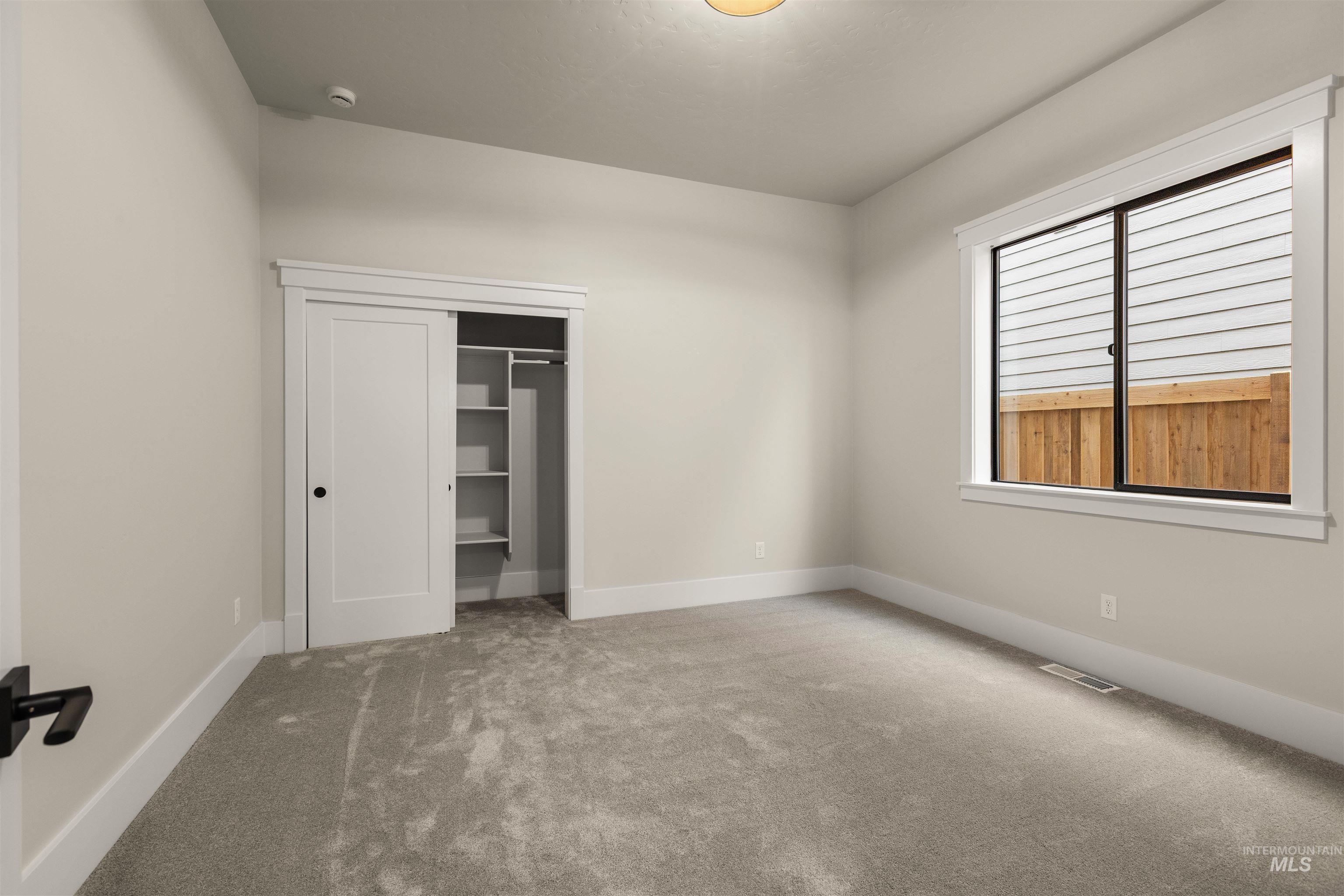 1048 E Escalation St, Meridian, Idaho 83642, 3 Bedrooms, 2.5 Bathrooms, Residential For Sale, Price $679,777,MLS 98964883