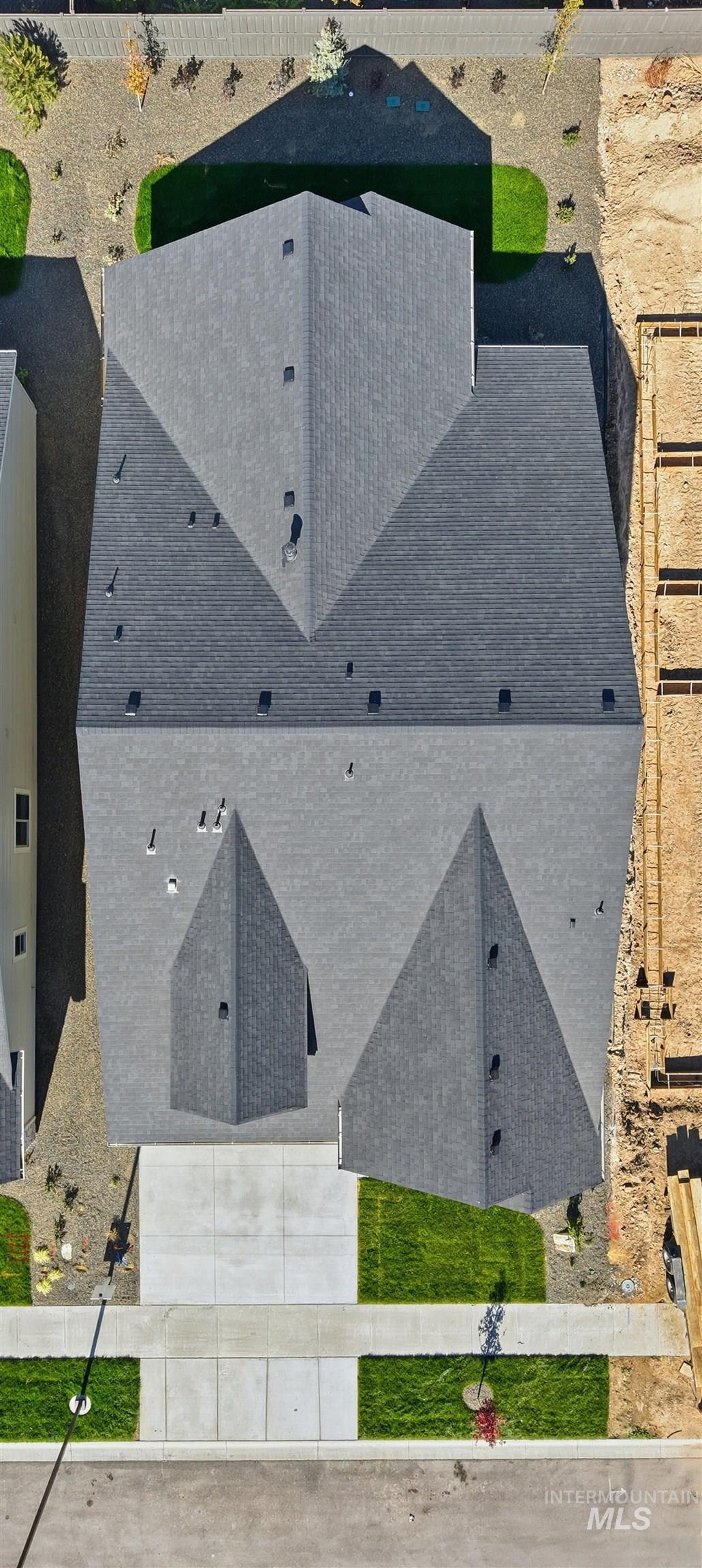 1048 E Escalation St, Meridian, Idaho 83642, 3 Bedrooms, 2.5 Bathrooms, Residential For Sale, Price $679,777,MLS 98964883