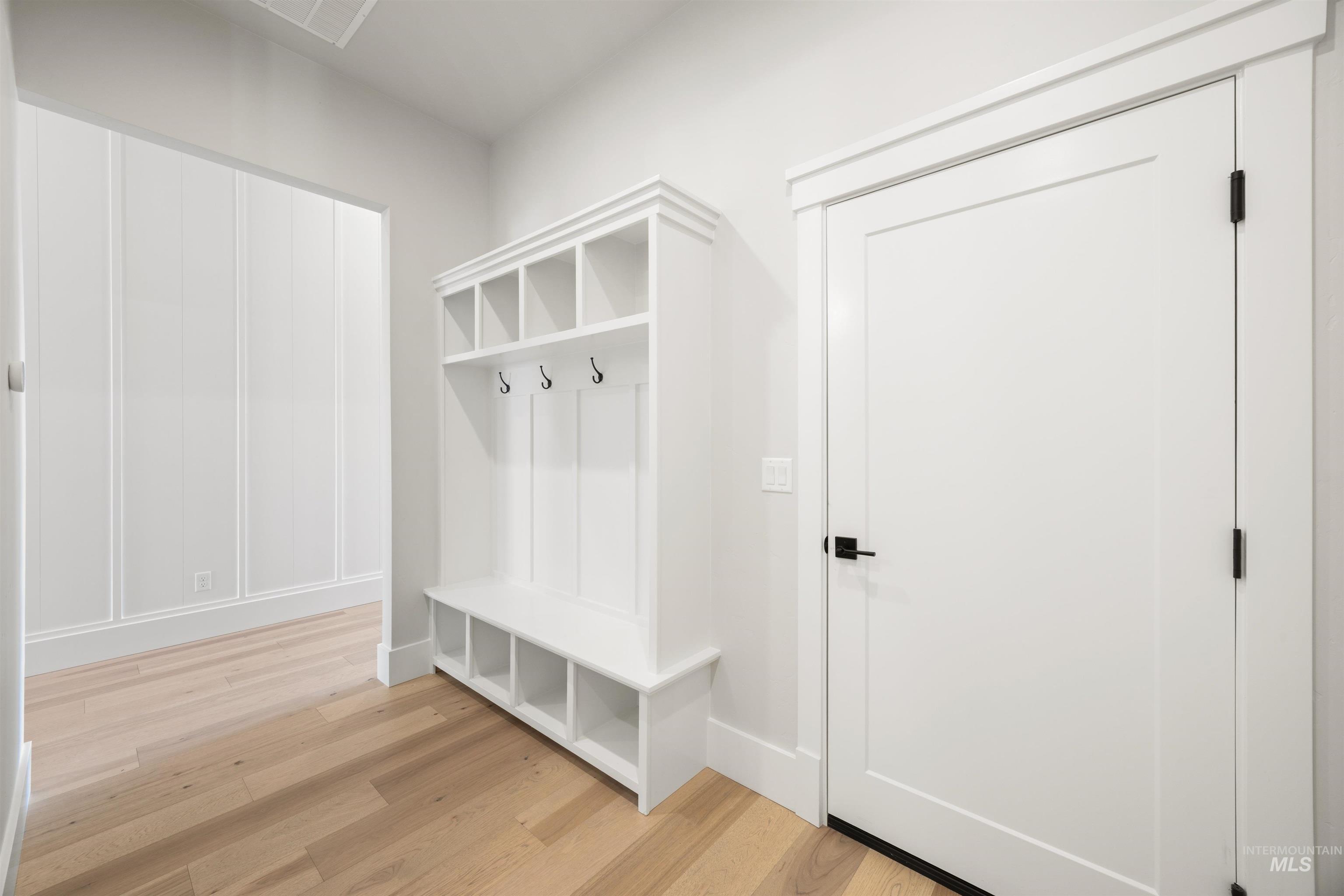 1048 E Escalation St, Meridian, Idaho 83642, 3 Bedrooms, 2.5 Bathrooms, Residential For Sale, Price $679,777, 98964883