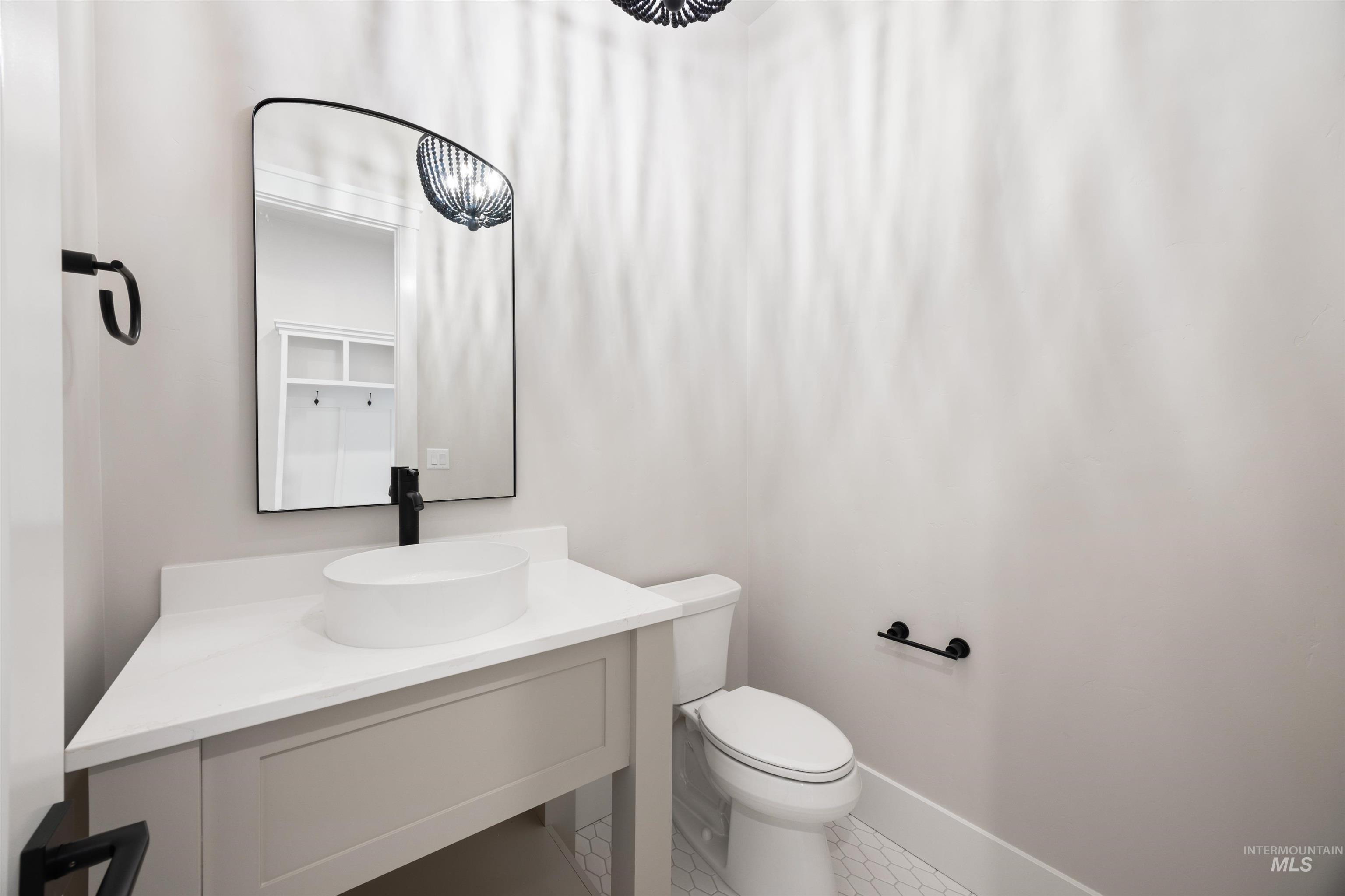 1048 E Escalation St, Meridian, Idaho 83642, 3 Bedrooms, 2.5 Bathrooms, Residential For Sale, Price $679,777, 98964883