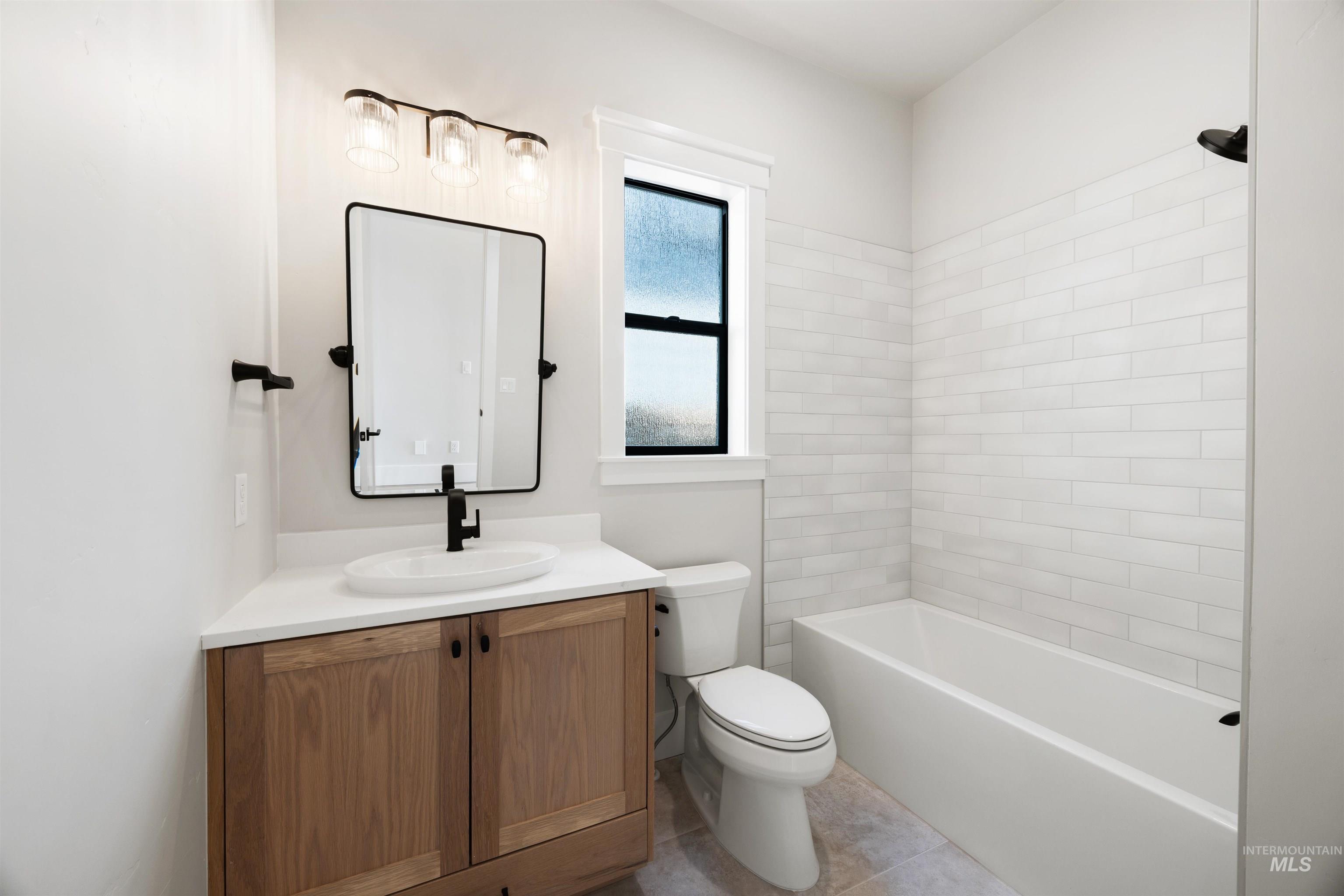 1048 E Escalation St, Meridian, Idaho 83642, 3 Bedrooms, 2.5 Bathrooms, Residential For Sale, Price $679,777, 98964883